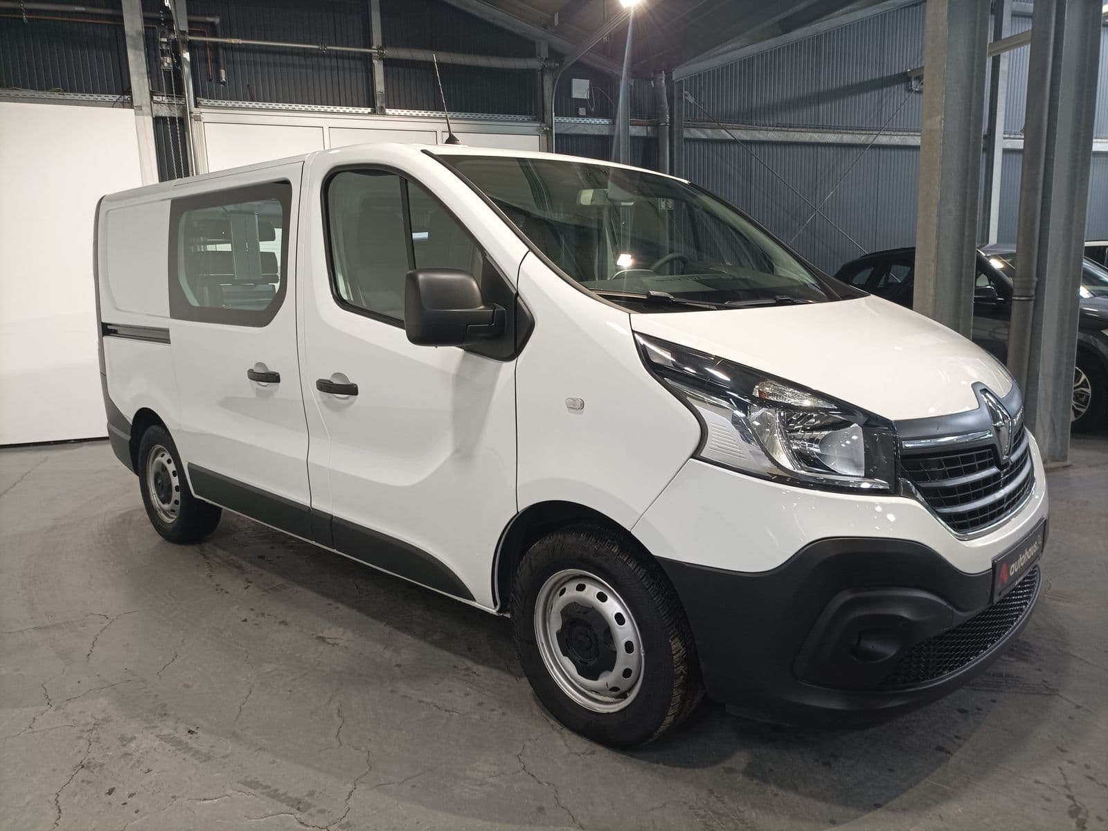 Renault Trafic Transporter RENAULT Trafic L1H1 2.0 ENERGY dCi 120 3,0t Komfort Kastenwagen #1