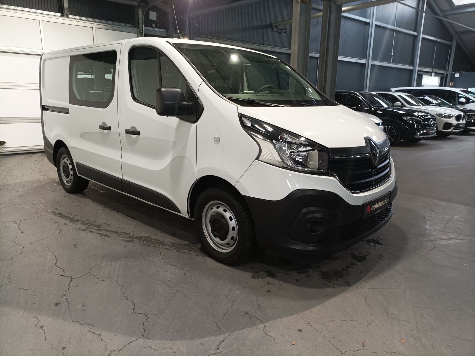 Renault Trafic Transporter RENAULT Trafic L1H1 2.0 ENERGY dCi 120 3,0t Komfort Kastenwagen #1