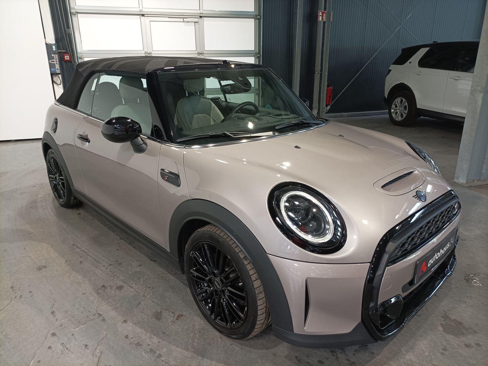 MINI Cabrio Cabrio / Roadster MINI MINI Cooper S Cabrio Classic Trim Cabriolet