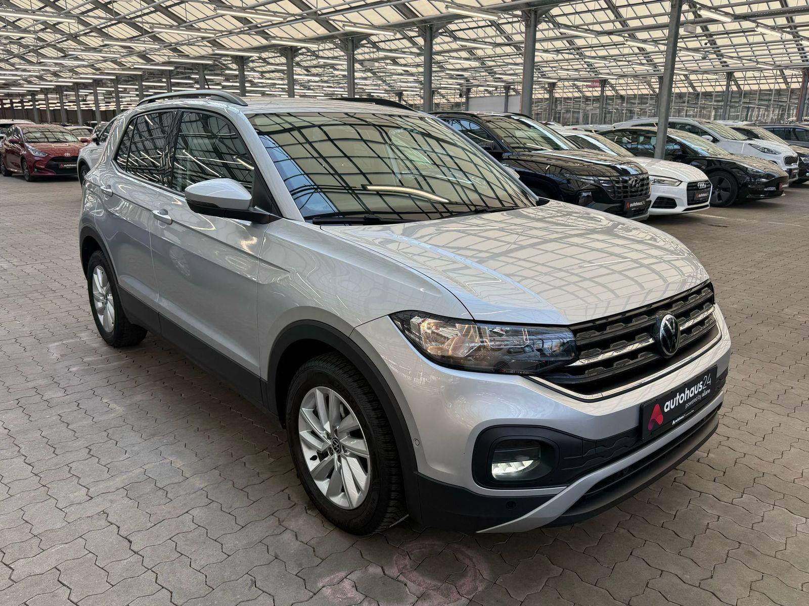 Volkswagen T-Cross SUV / Crossover / Geländewagen VOLKSWAGEN T-Cross 1.0 TSI OPF 81 kW Life Sports Utility Vehicle