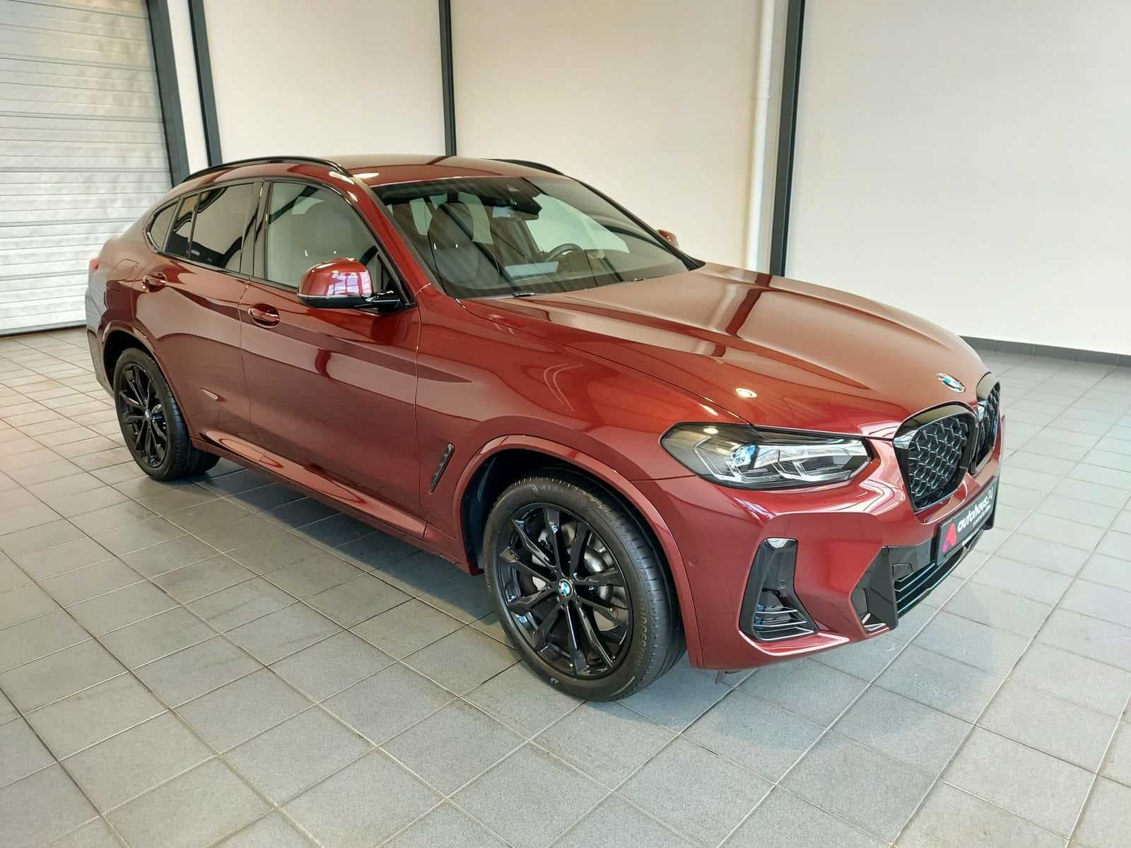 BMW X4 SUV / Crossover / Geländewagen BMW X4 xDrive30i AT Sports Utility Vehicle #1