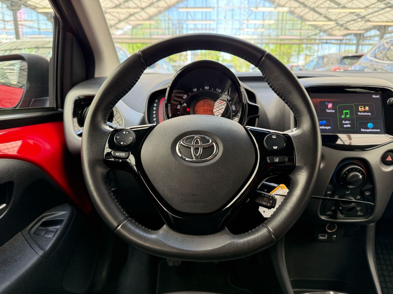 Toyota Aygo Kleinwagen Aygo 1.0 Team D (EURO 6d) #10