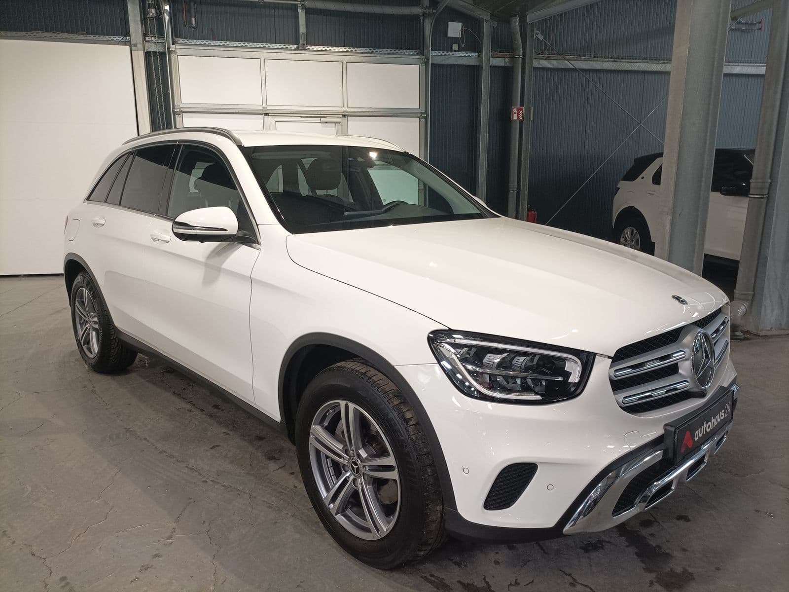 Mercedes-Benz GLC-Klasse SUV / Crossover / Geländewagen MERCEDES GLC GLC 220 d 4MATIC Autom. Sports Utility Vehicle