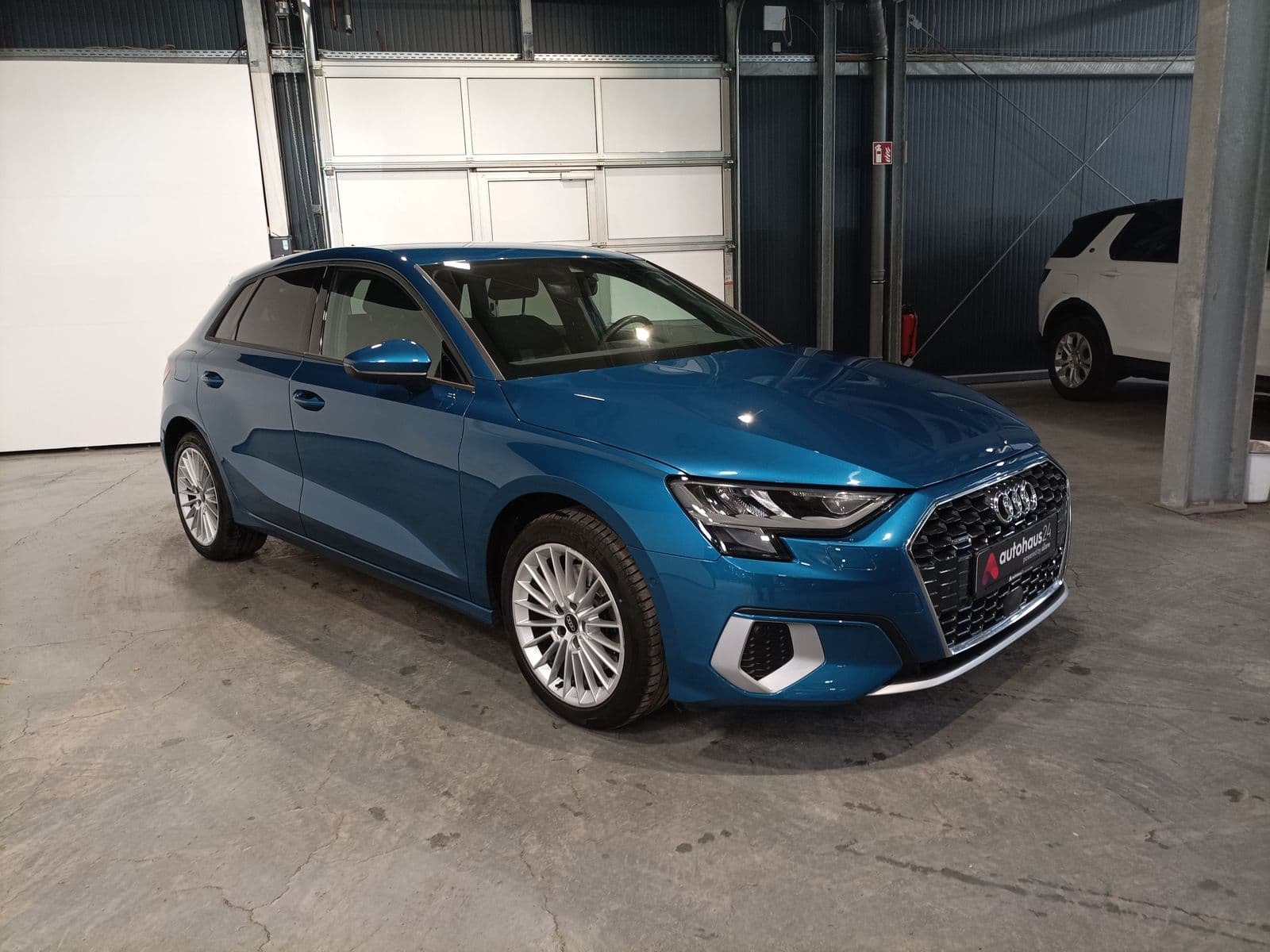 Audi A3 Limousine AUDI A3 40 TDI S tronic quatt. advanced Sportb. Sportback #1