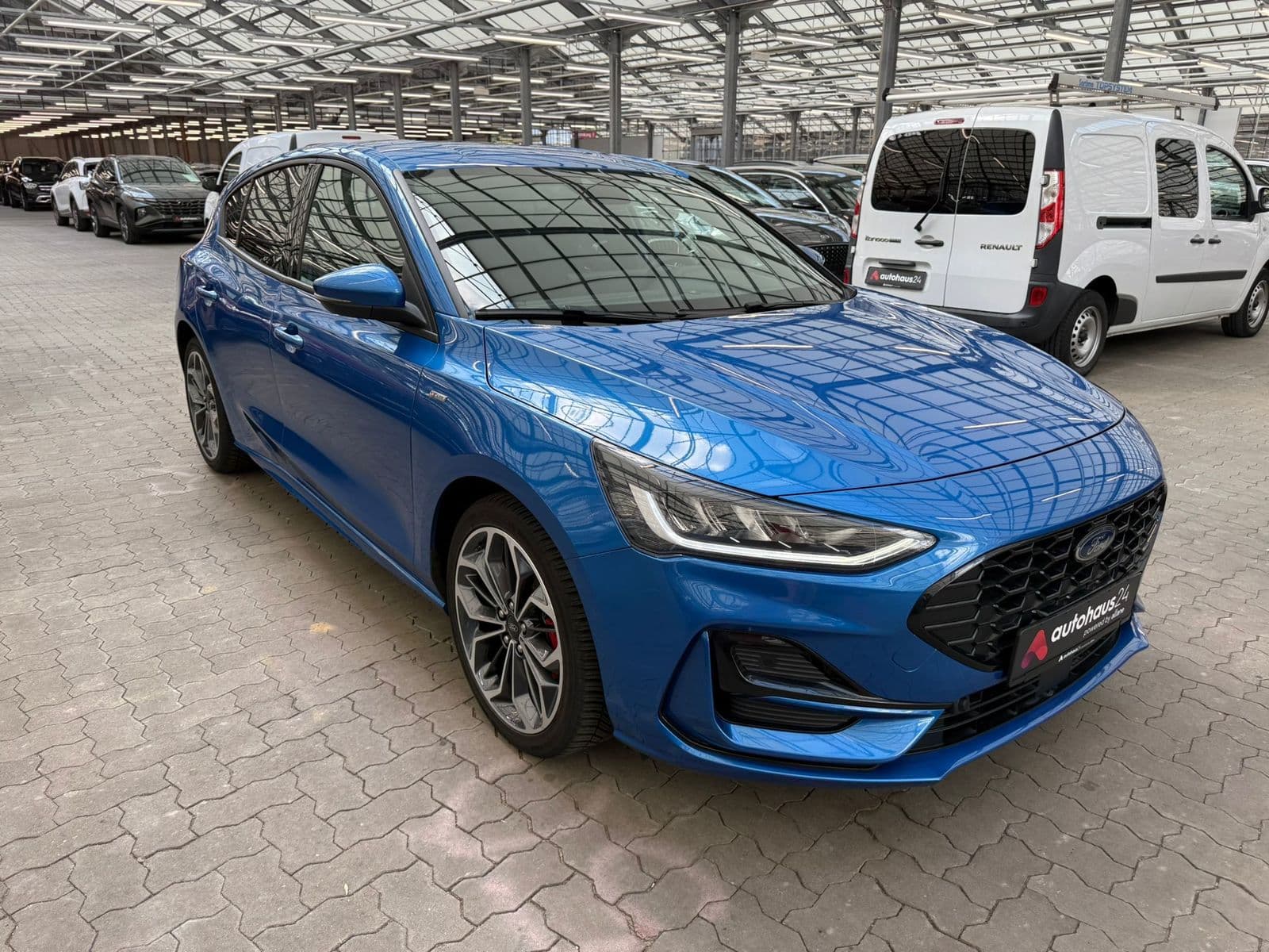 Ford Focus Limousine FORD Focus 1,0 EcoBoost 92kW ST-Line X Schräghecklimousine #1