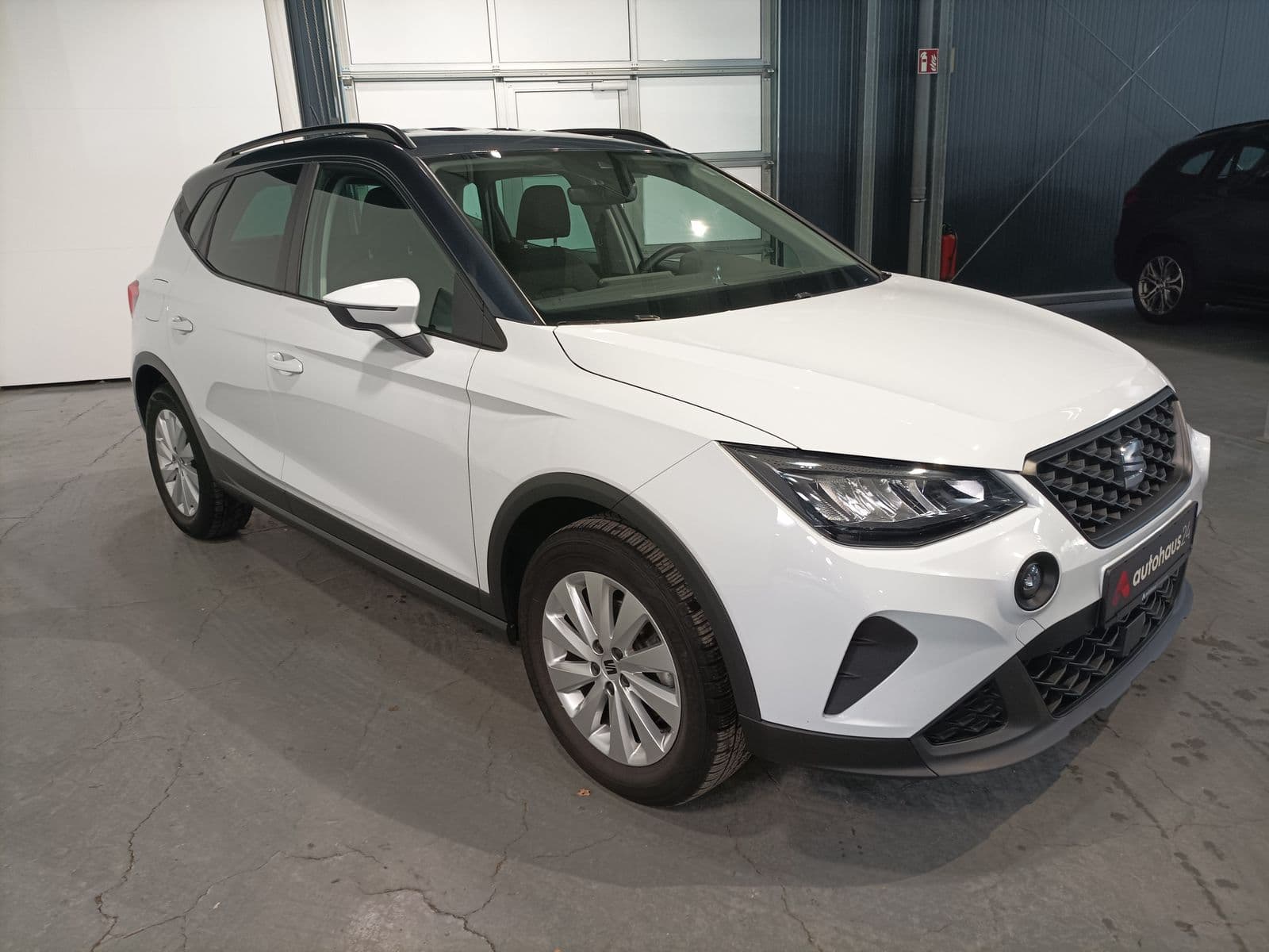 SEAT Arona SUV / Crossover / Geländewagen SEAT Arona 1.0 TSI 70kW Style Sports Utility Vehicle #1