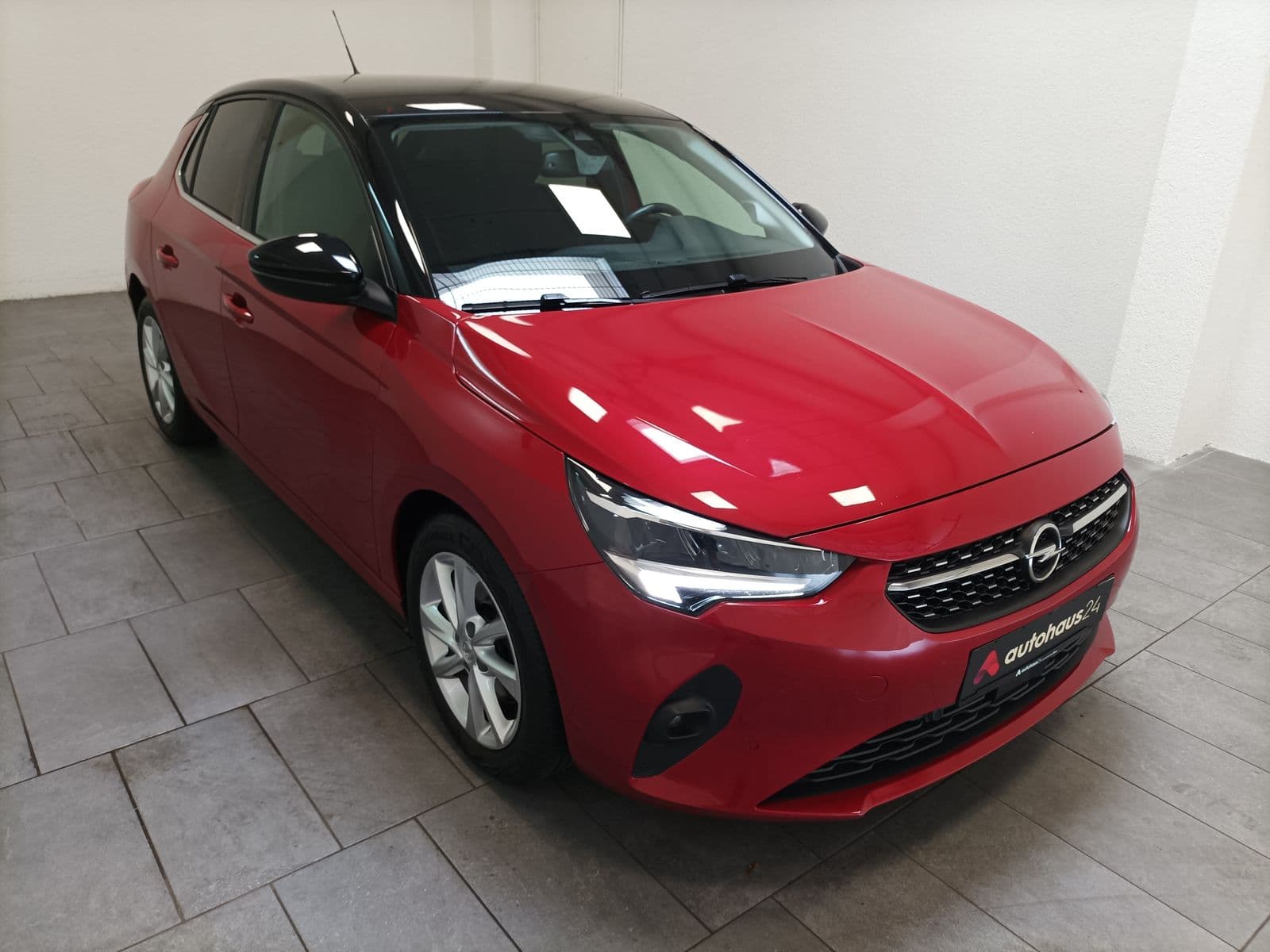 Opel Corsa Schräghecklimousine OPEL Corsa 1.2 Direct Injection Turbo 74kW Elegance Schräghecklimousine #1