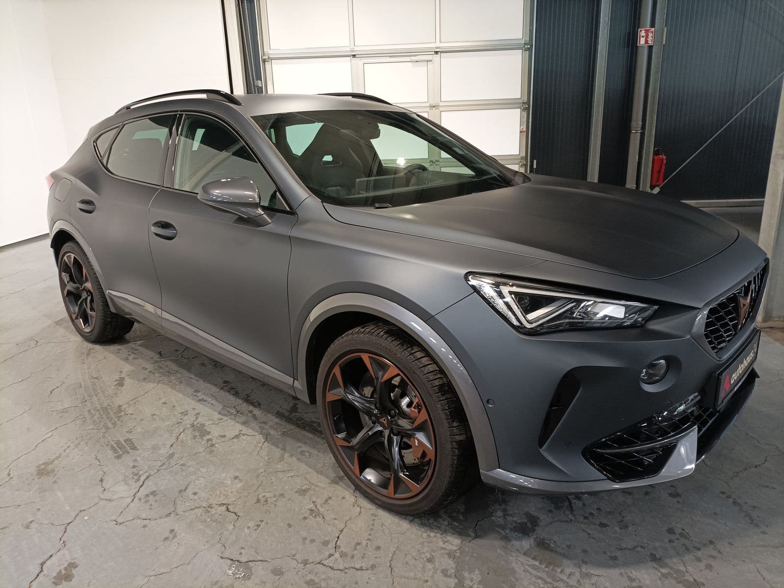 CUPRA Formentor SUV / Crossover / Geländewagen CUPRA Formentor 2.0 TSI 228kW VZ 4Drive DSG Sports Utility Vehicle #1