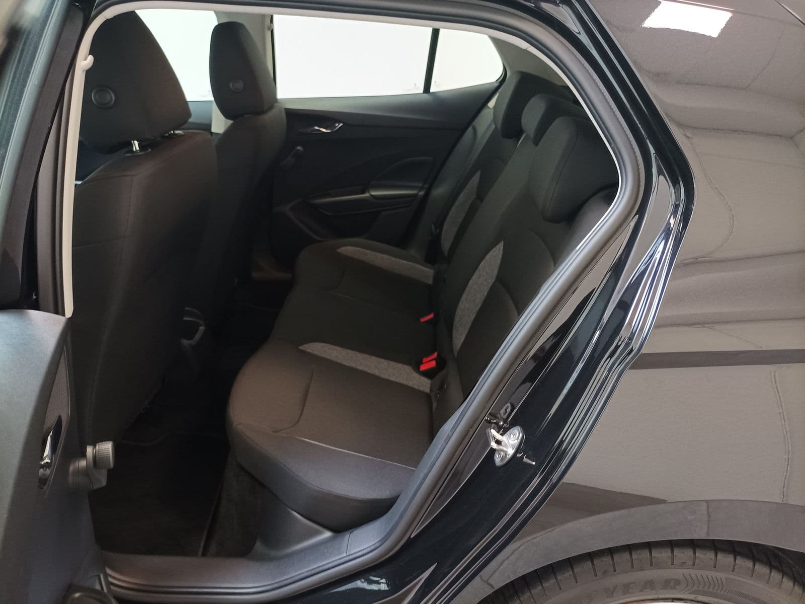 Skoda Fabia Kleinwagen Fabia 1.0 MPI Active (EURO 6d) #16