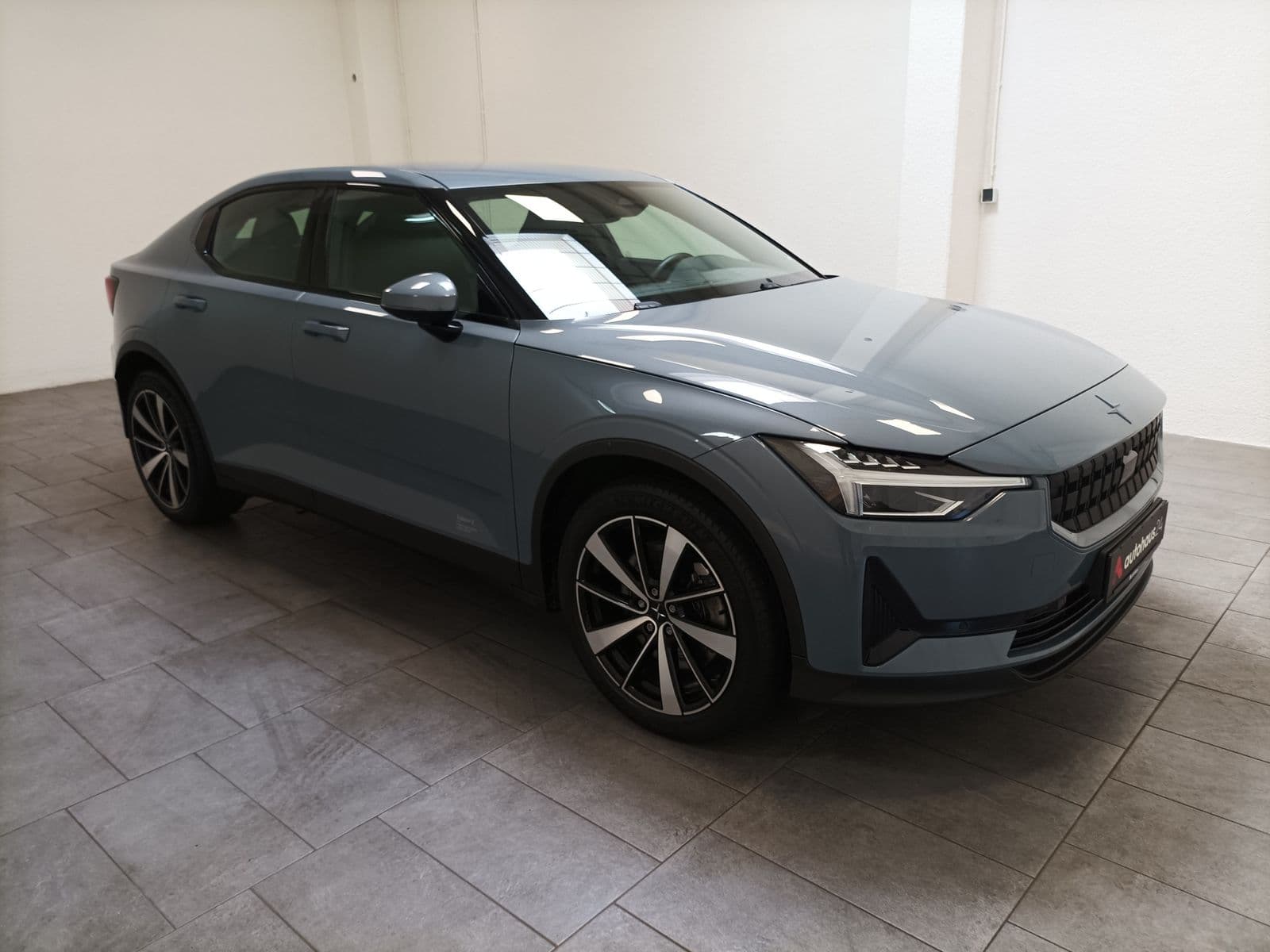 Polestar Polestar 2 Limousine POLESTAR 2 64KWH Standard Range Single Motor Schräghecklimousine #1