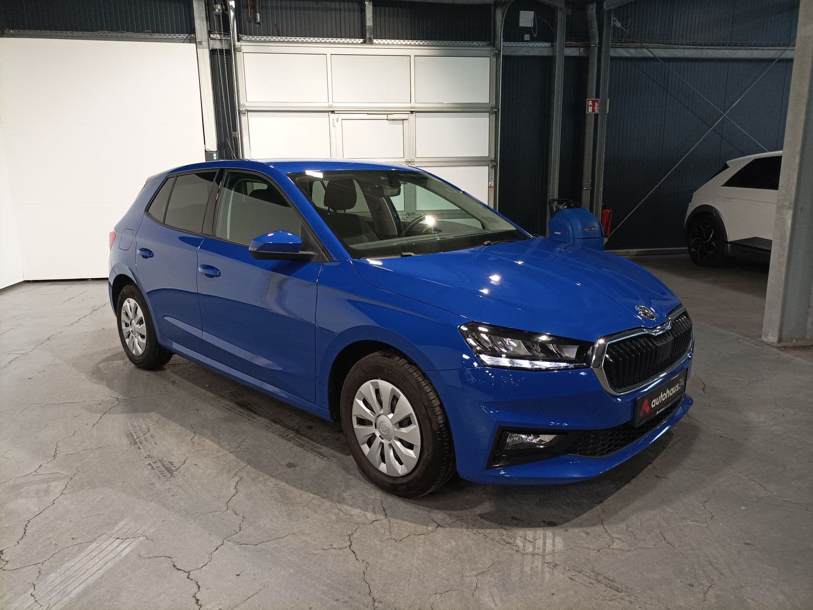 ŠKODA Fabia Schräghecklimousine SKODA Fabia 1.0l MPI 59kW AMBITION Schräghecklimousine #1