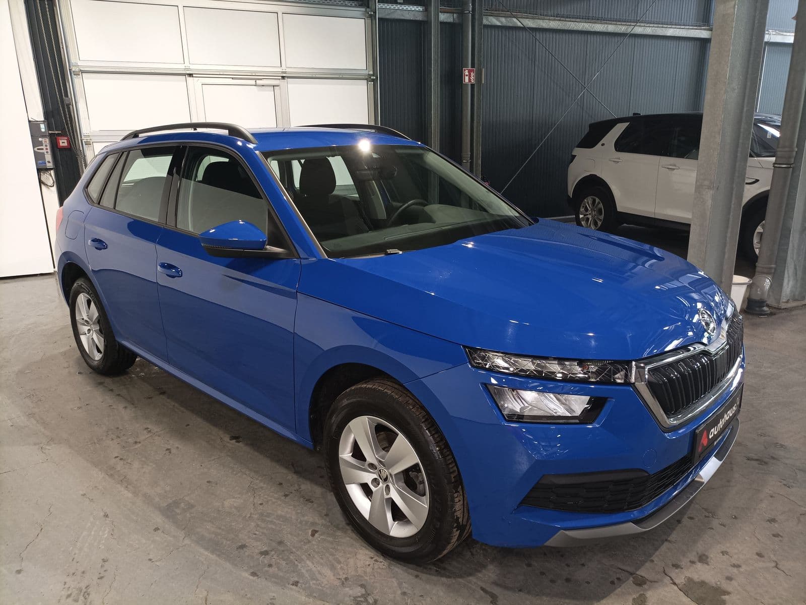 ŠKODA Kamiq SUV / Crossover / Geländewagen SKODA Kamiq 1.0 TSI DSG 81kW Ambition Sports Utility Vehicle