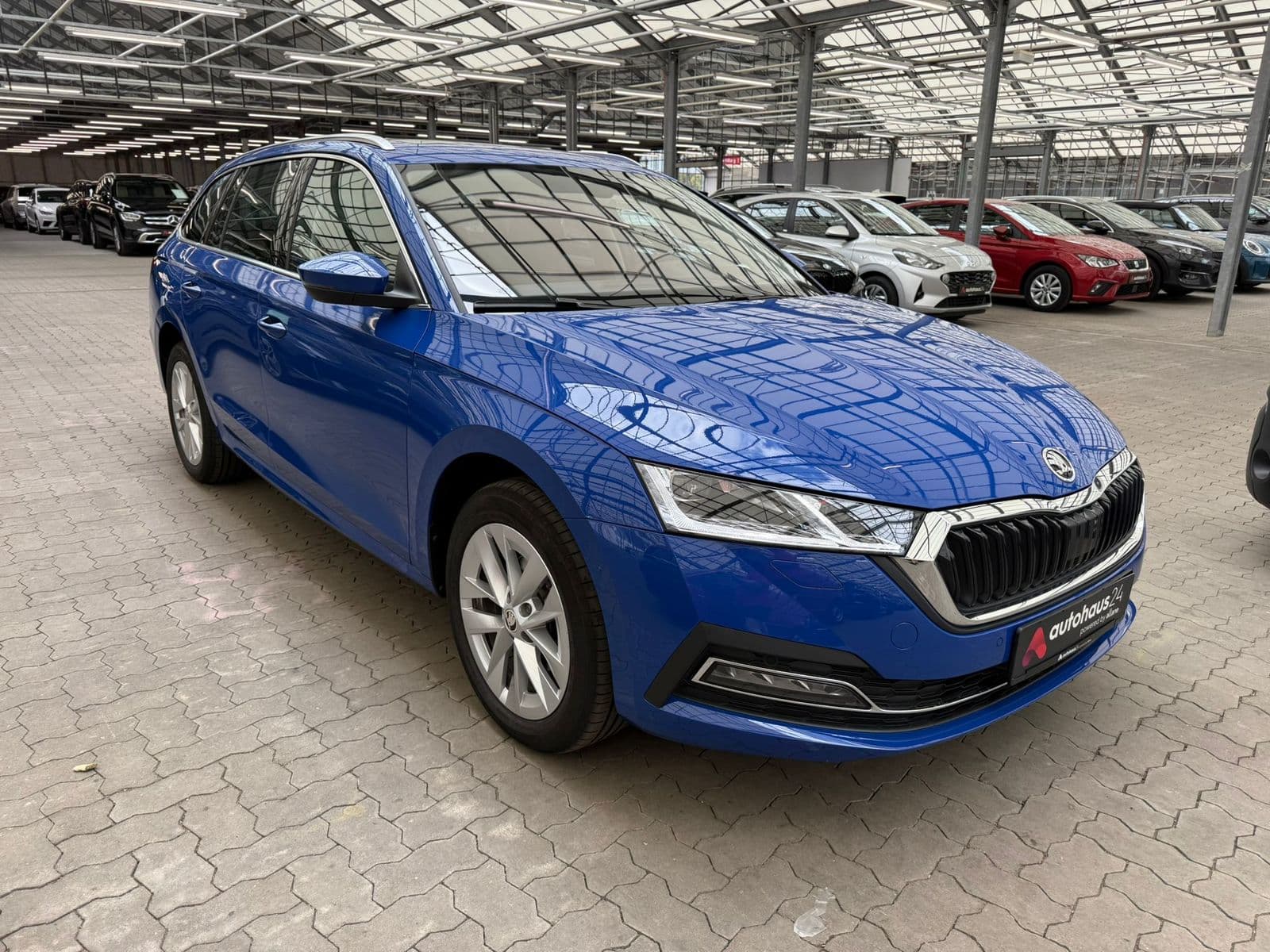 ŠKODA Octavia Kombi SKODA Octavia 1.5 TSI ACT STYLE COMBI Kombi #1