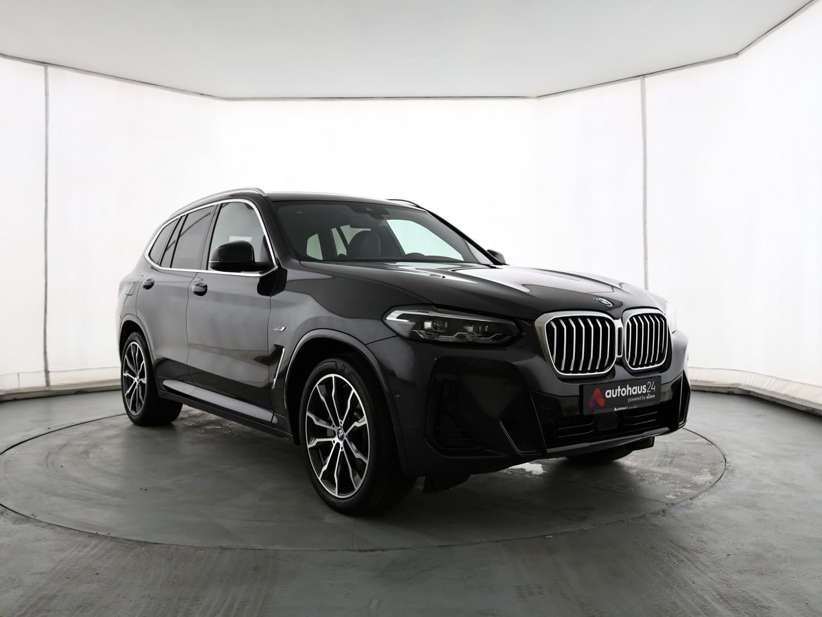 BMW X3 SUV / Crossover / Geländewagen BMW X3 xDrive30e AT Sports Utility Vehicle #1
