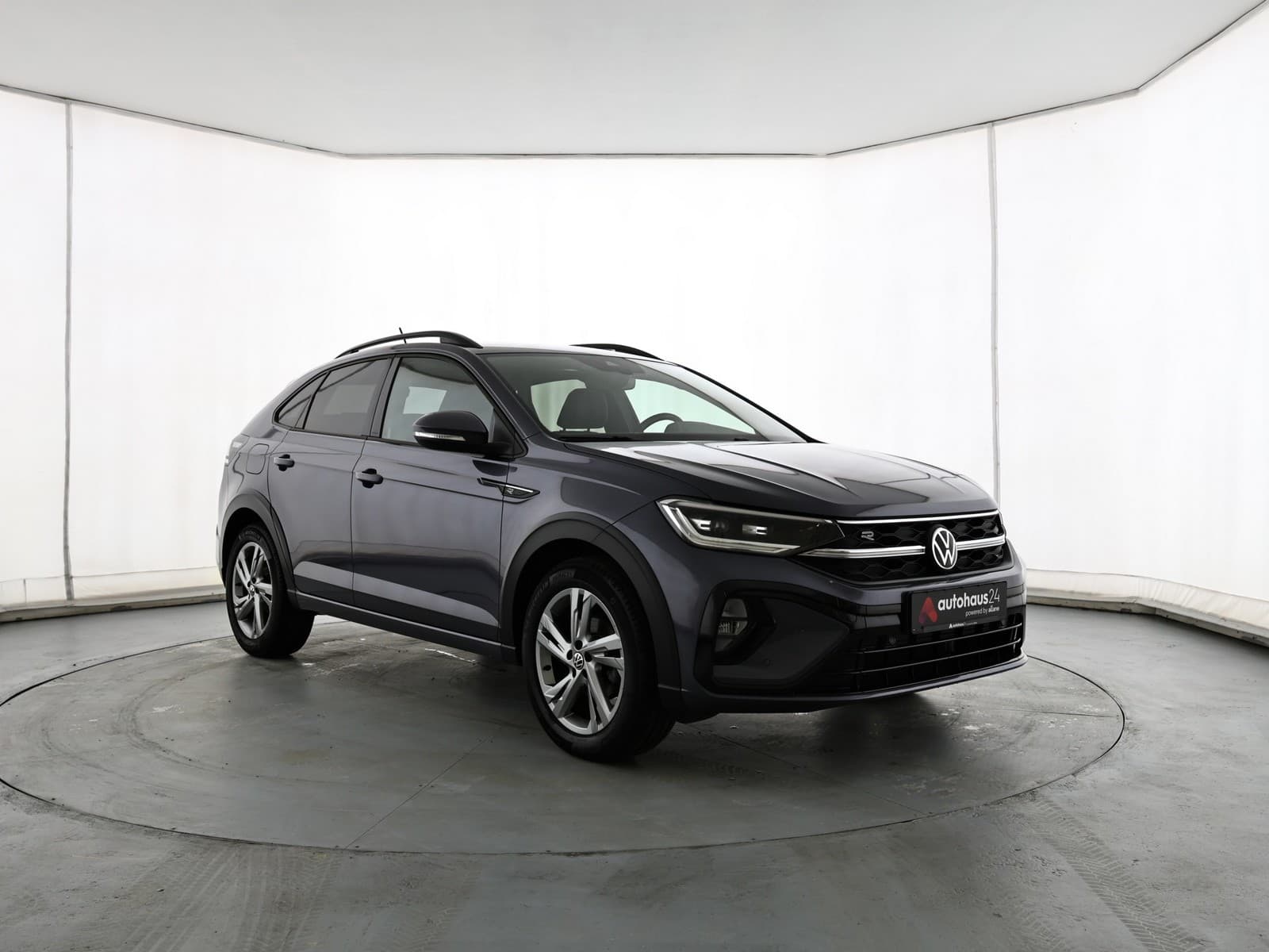 Volkswagen Taigo SUV / Crossover / Geländewagen VOLKSWAGEN Taigo 1.0 TSI OPF 81 kW DSG R-Line Sports Utility Vehicle #1