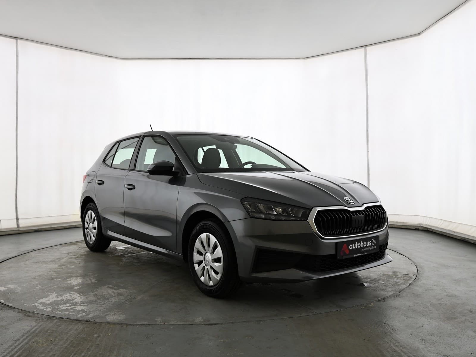 ŠKODA Fabia Schräghecklimousine SKODA Fabia 1.0l MPI 59kW AMBITION Schräghecklimousine #1