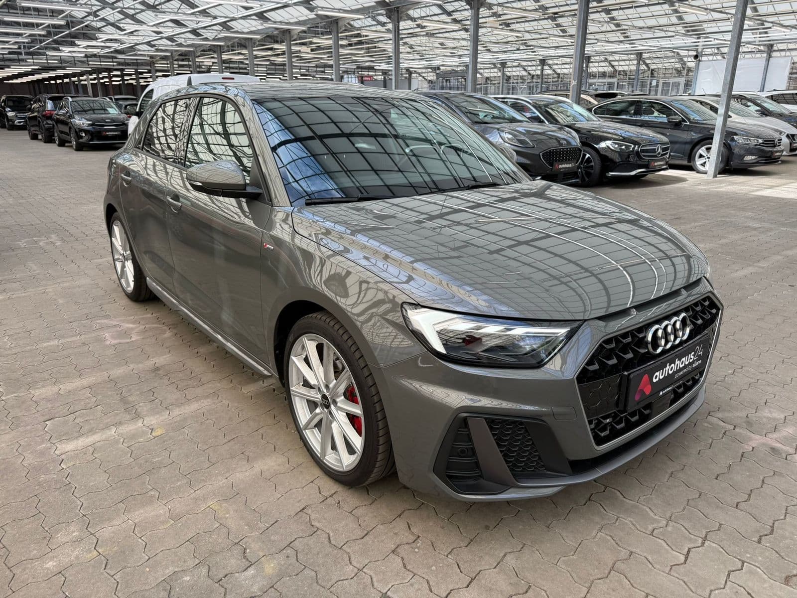 Audi A1 Schräghecklimousine AUDI A1 40 TFSI S tronic S line Sportback Sportback #1