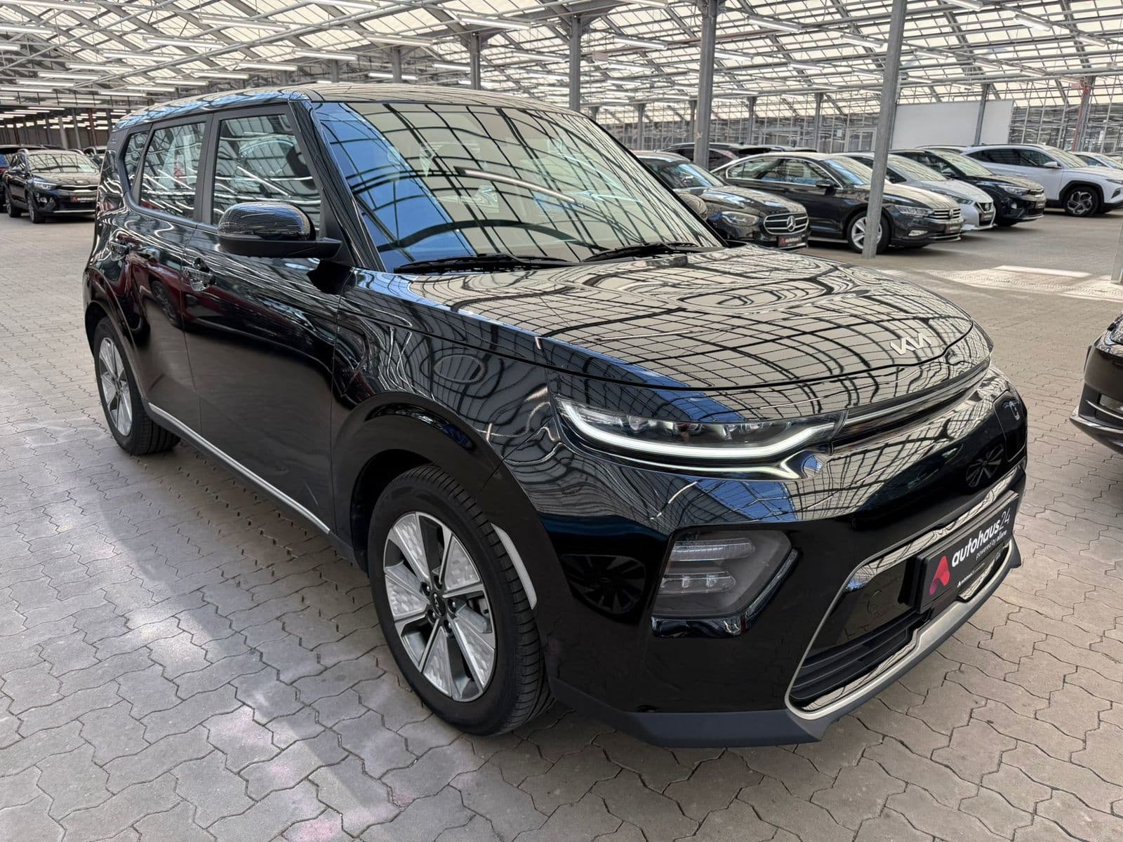 Kia Soul Kleinbus / Van KIA e-Soul 100kW Edition 7 Schräghecklimousine #1