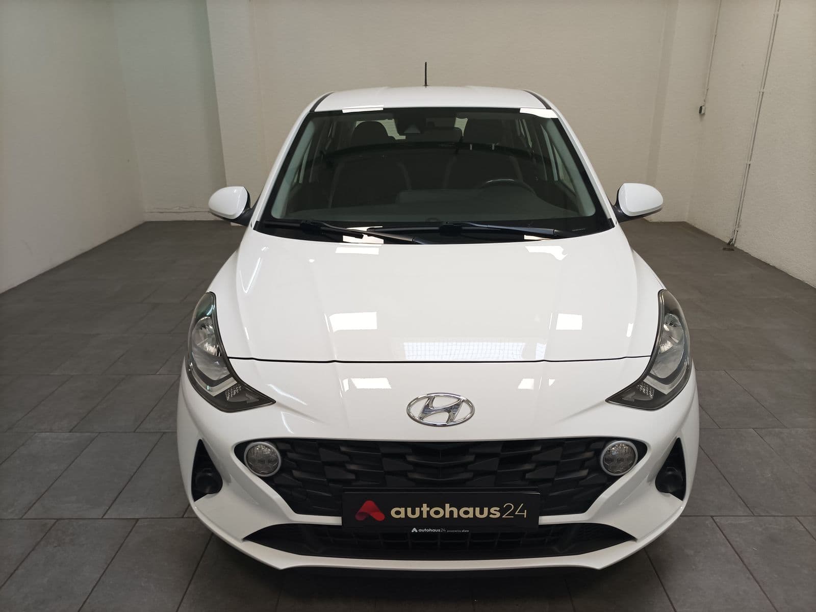 Hyundai i10 Limousine i10 1.2 Trend (EURO 6d) #2