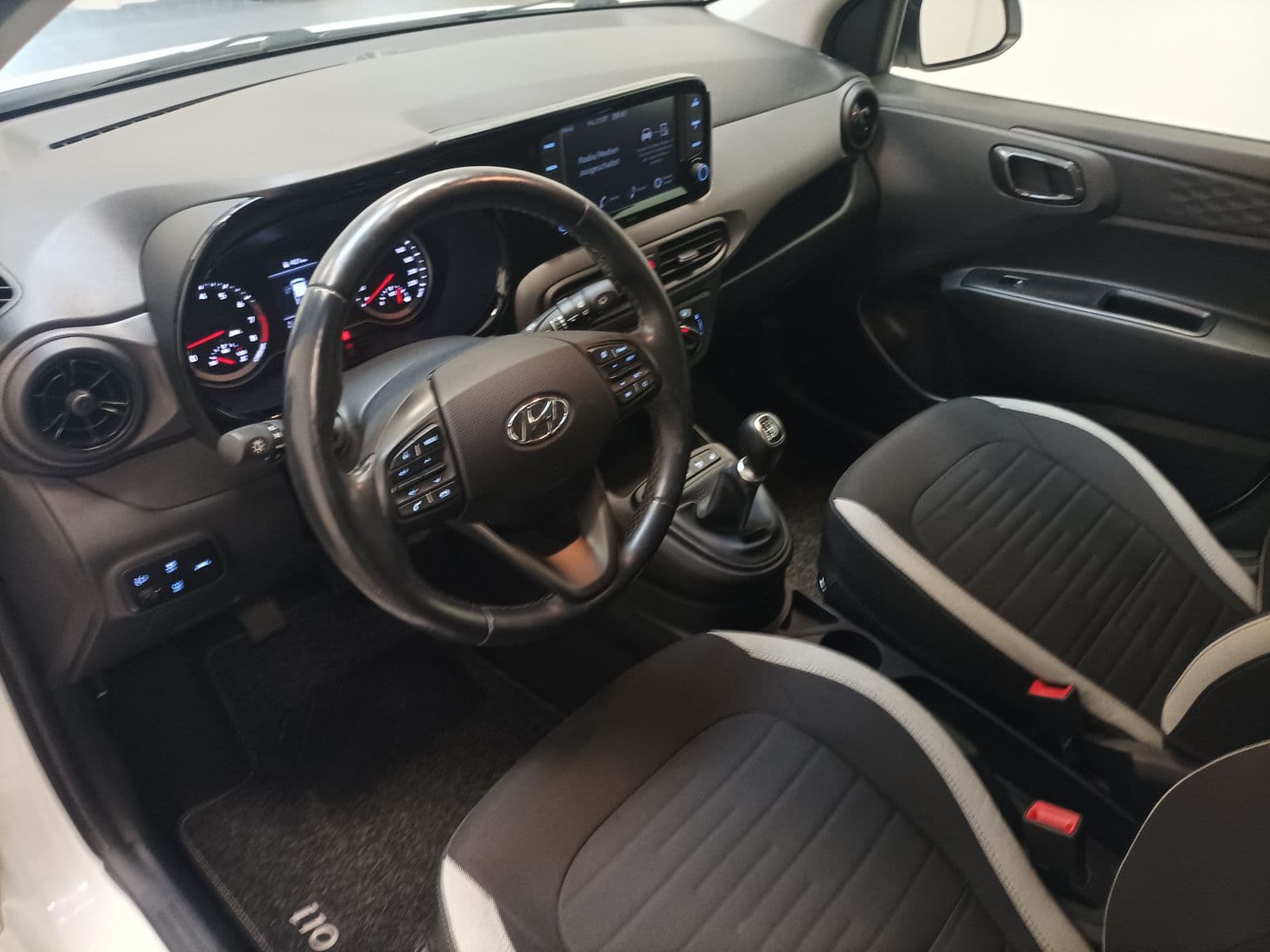 Hyundai i10 Limousine i10 1.2 Trend (EURO 6d) #8