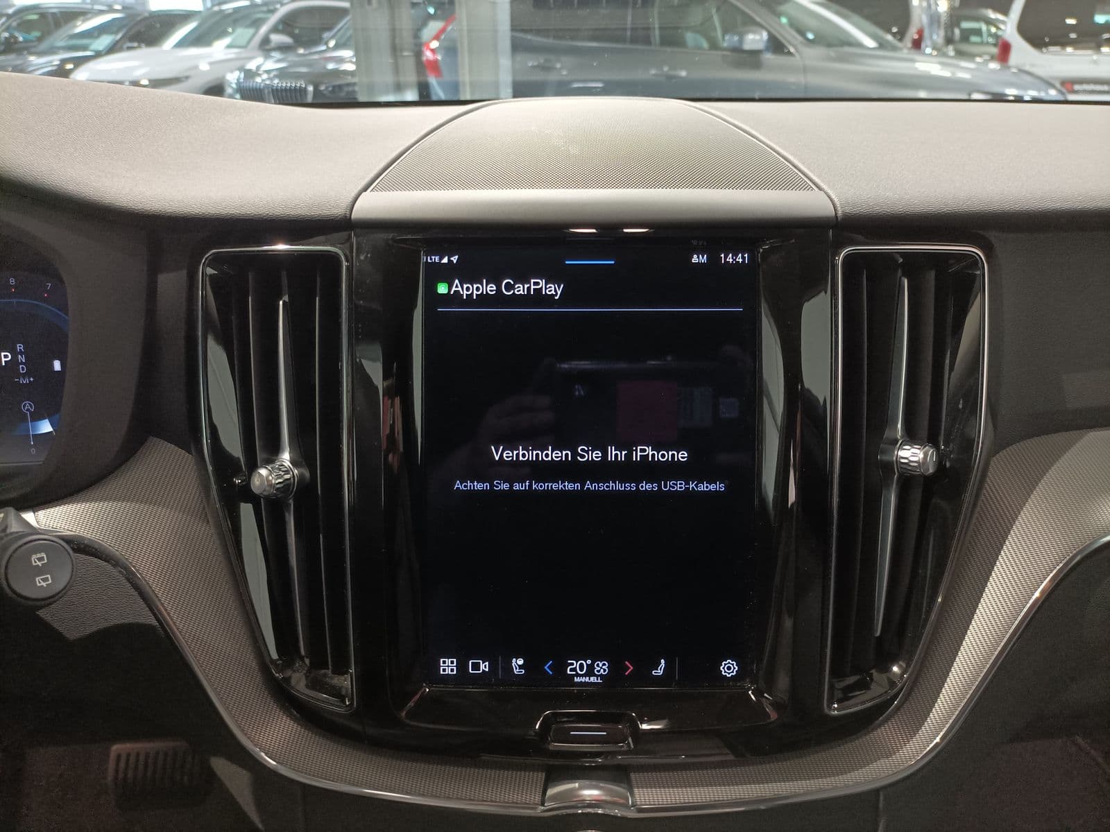 Volvo XC60 Geländewagen/SUV XC 60 B5  AWD Plus Dark #11