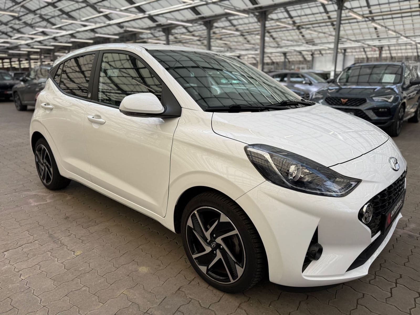 Hyundai i10 Schräghecklimousine HYUNDAI i10 1.0 EDITION 30+ Schräghecklimousine #1