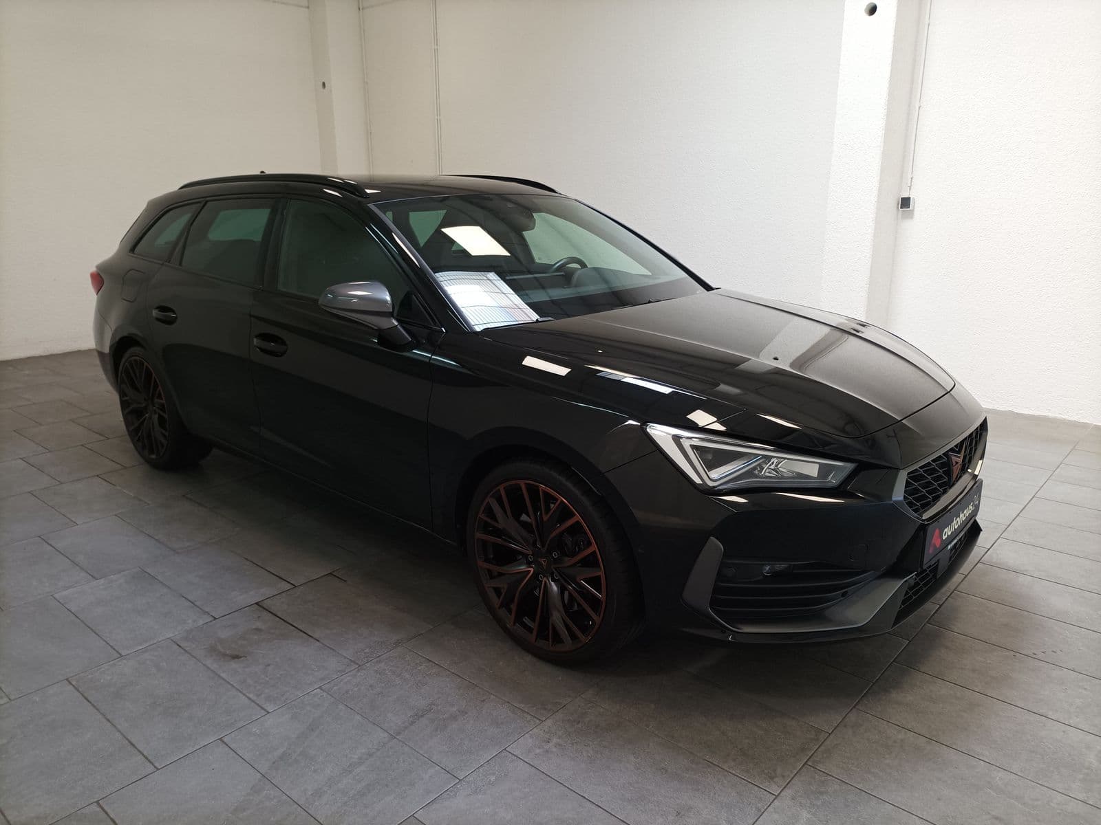 CUPRA Leon Kombi CUPRA Leon 2.0 TSI 180kW DSG Sportstourer Kombi