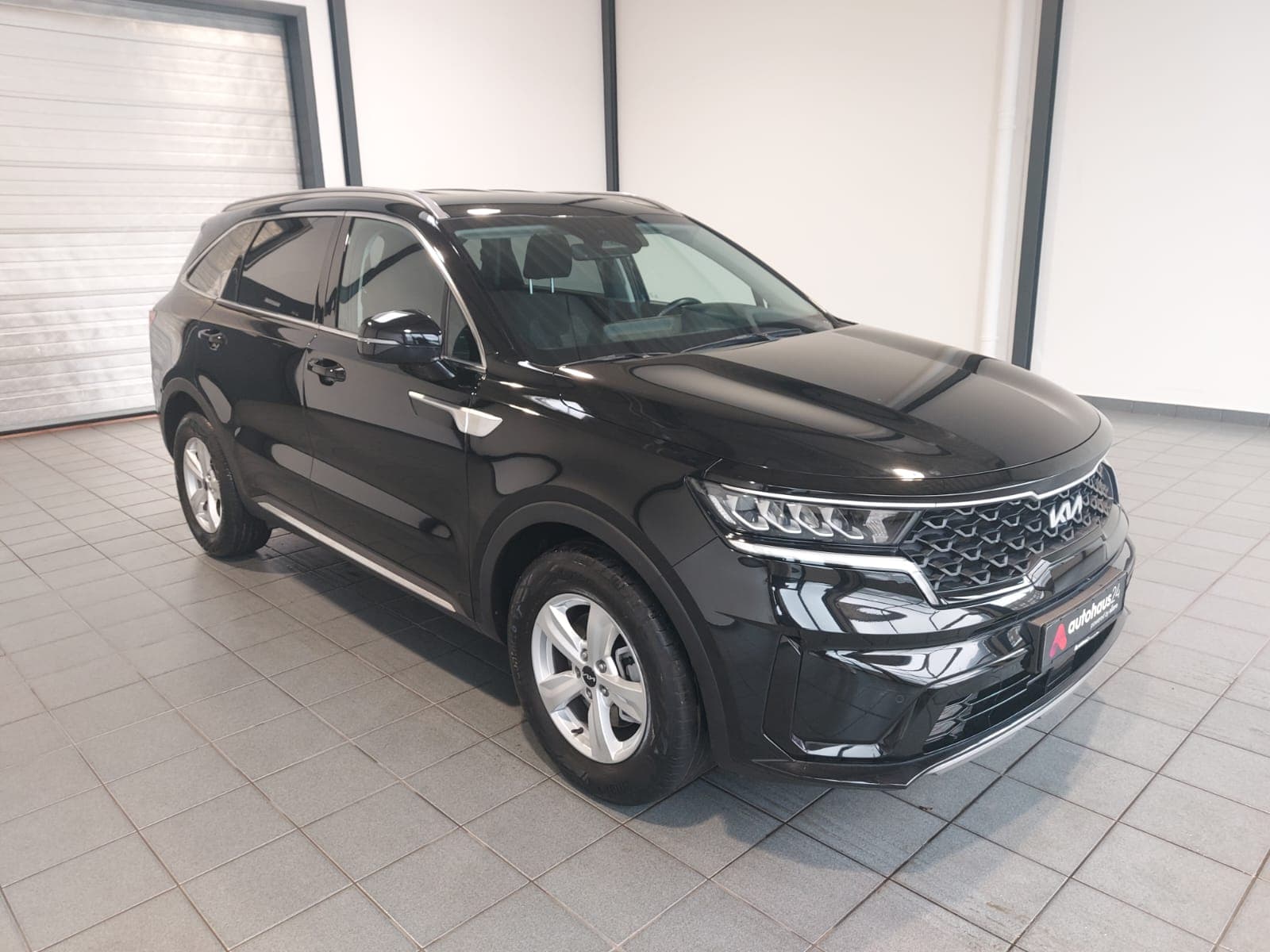 Kia Sorento SUV / Crossover / Geländewagen KIA Sorento 2.2 CRDi 2WD Edition 7 DCT8 Sports Utility Vehicle #1