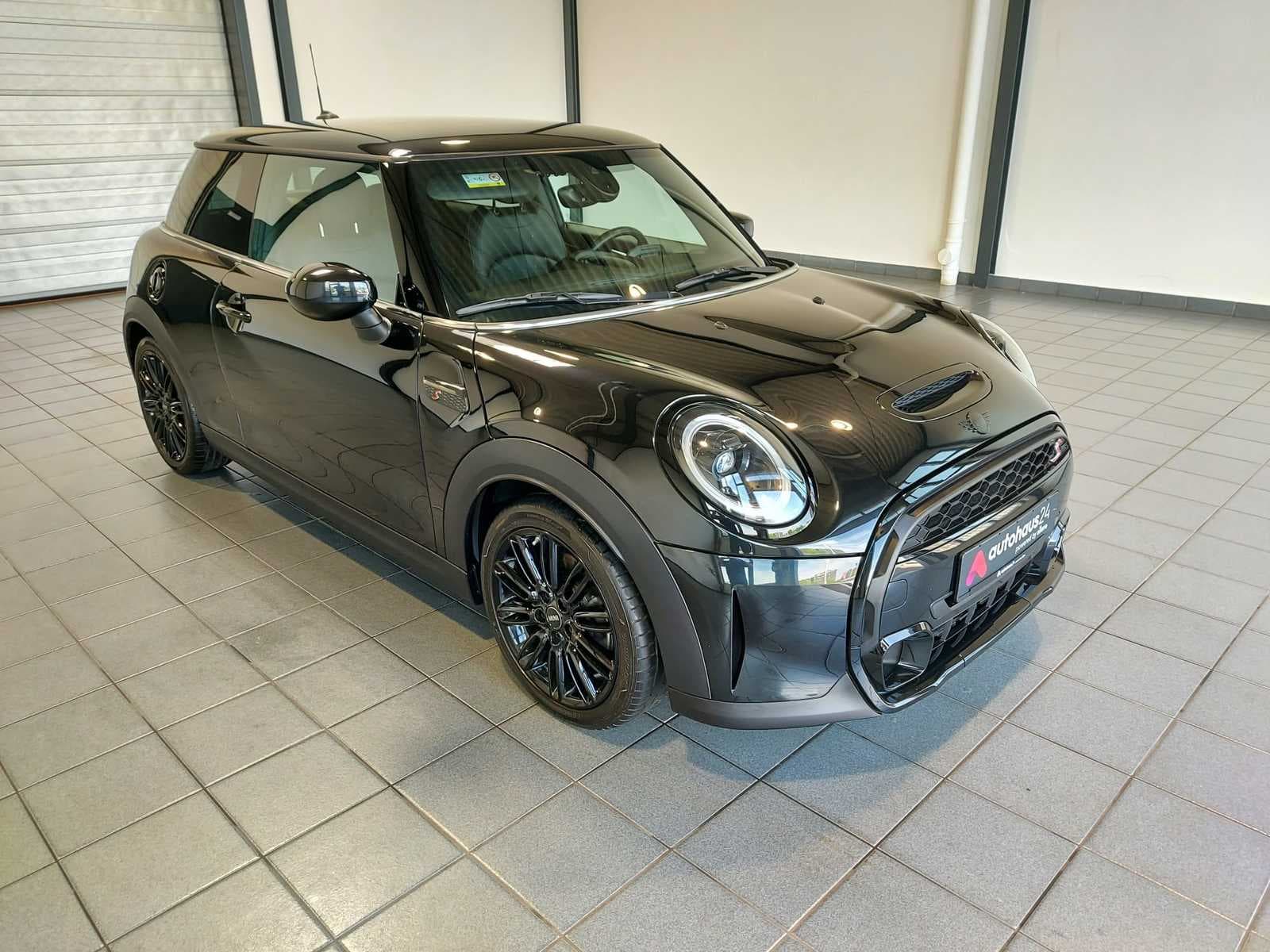 MINI 3-Türer Limousine MINI MINI Cooper S Classic Trim Steptronic Schräghecklimousine