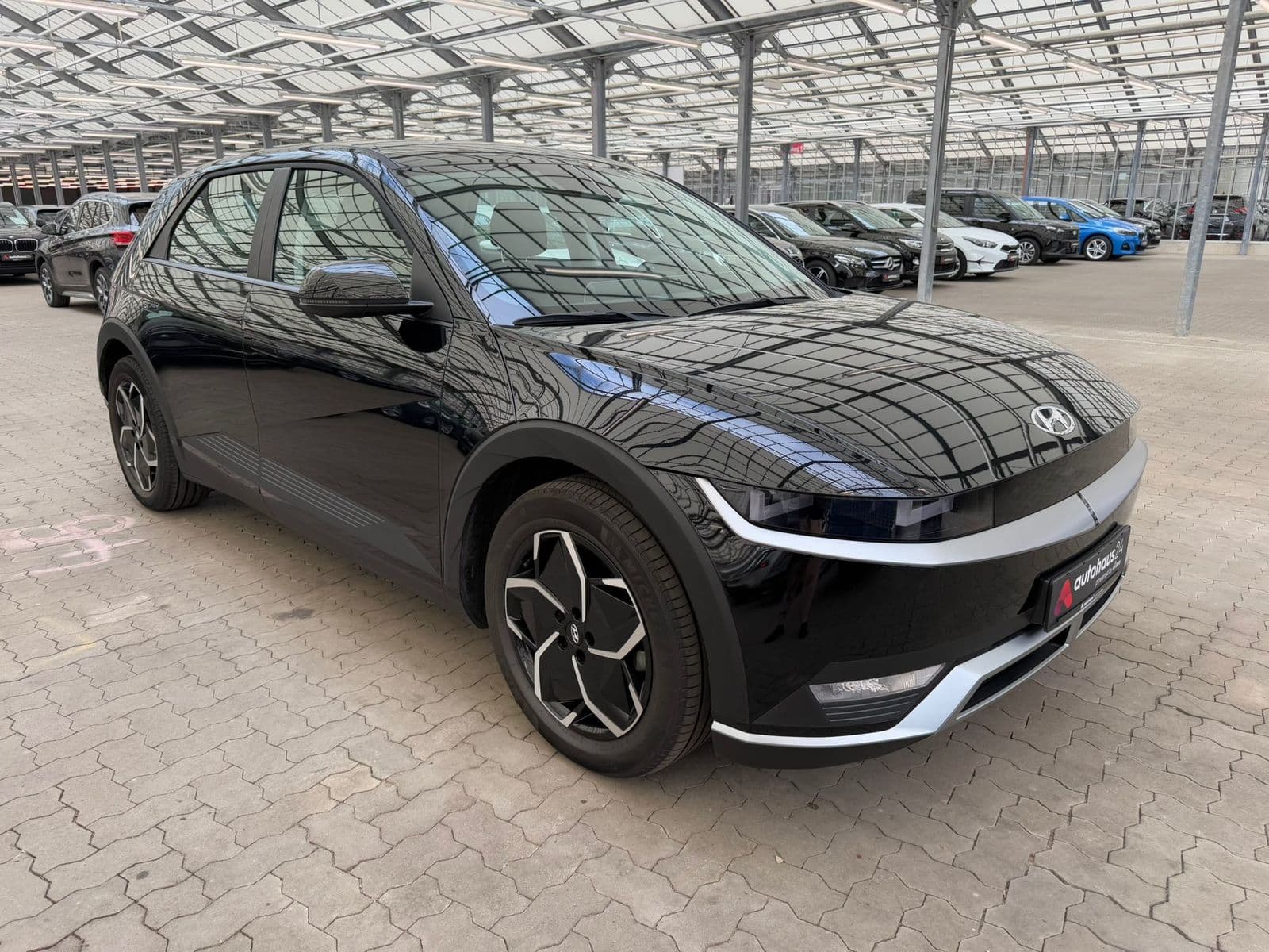 Hyundai IONIQ 5 Limousine HYUNDAI IONIQ 5 58 kWh Heckantrieb Sports Utility Vehicle #1