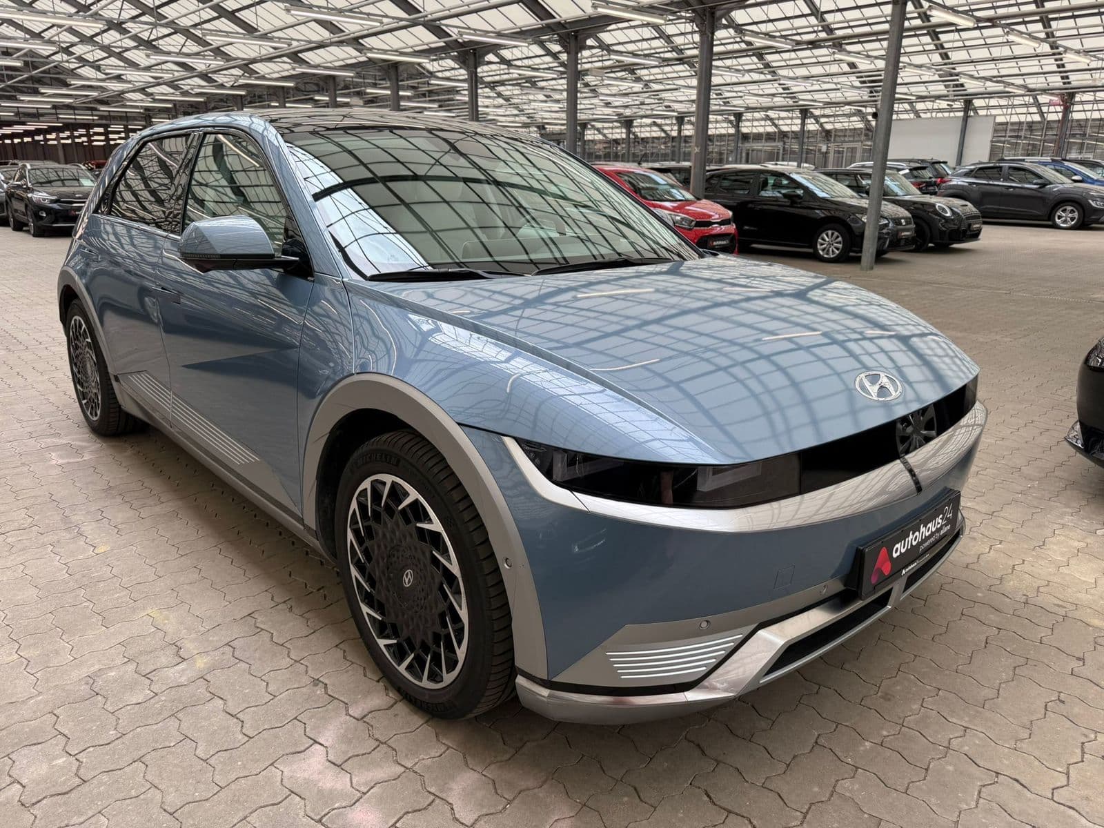 Hyundai IONIQ 5 Limousine HYUNDAI IONIQ 5 77,4 kWh Allradantrieb Sports Utility Vehicle #1