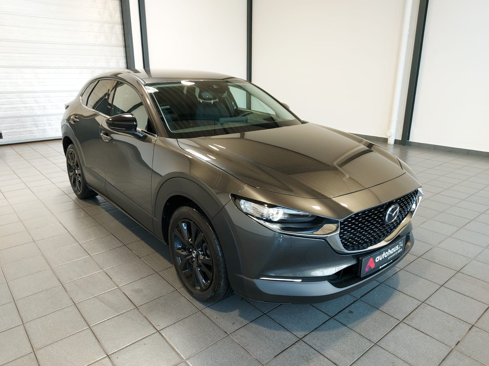 Mazda CX-30 SUV / Crossover / Geländewagen MAZDA CX-30 2.0 e-SKYACTIV-G M-Hybrid 150 Homura Sports Utility Vehicle #1