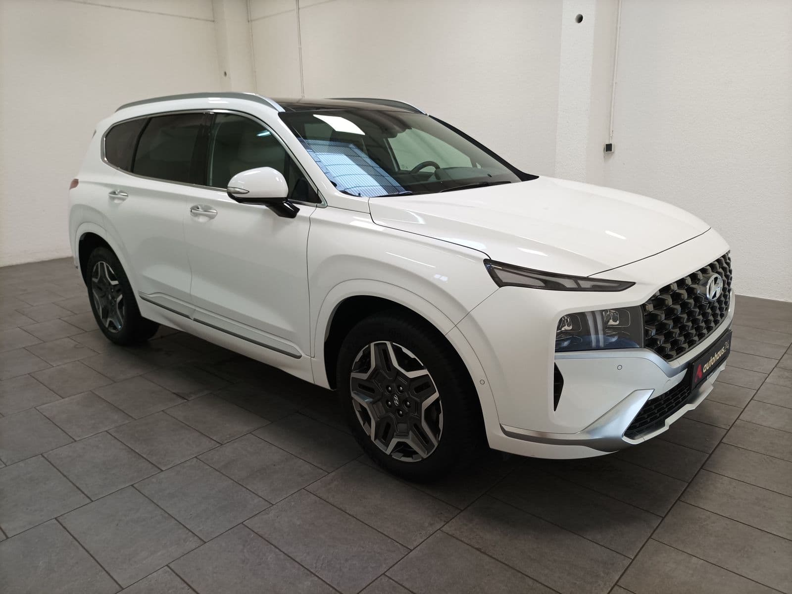 Hyundai Santa Fe SUV / Crossover / Geländewagen HYUNDAI Santa Fe 1.6 T-GDI Hybrid Signature 4WD Auto Seve Sports Utility Vehicle #1