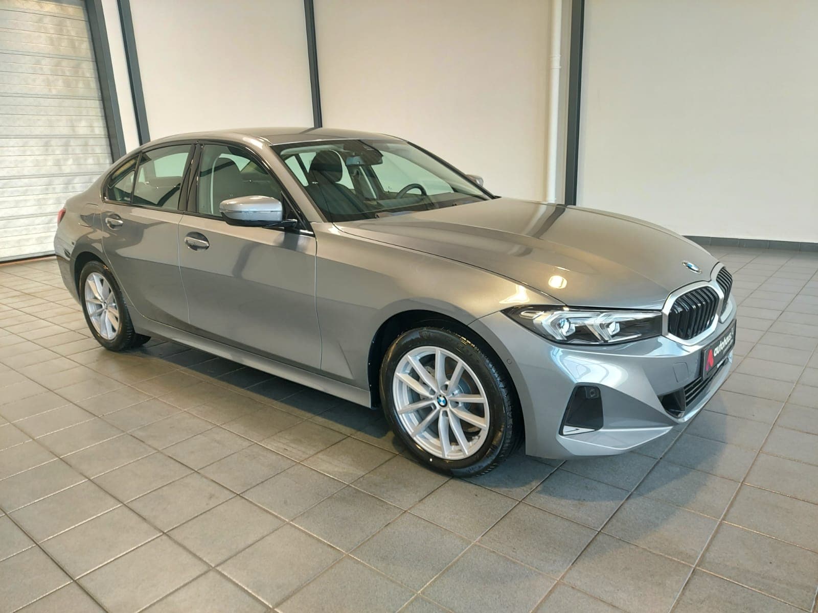 BMW 3er-Reihe Limousine BMW 3er-Reihe 320i Automatik Limousine #1