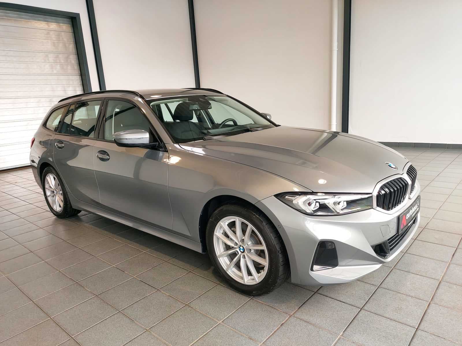 BMW 3er-Reihe Kombi BMW 3er-Reihe 320i Touring Auto Kombi #1