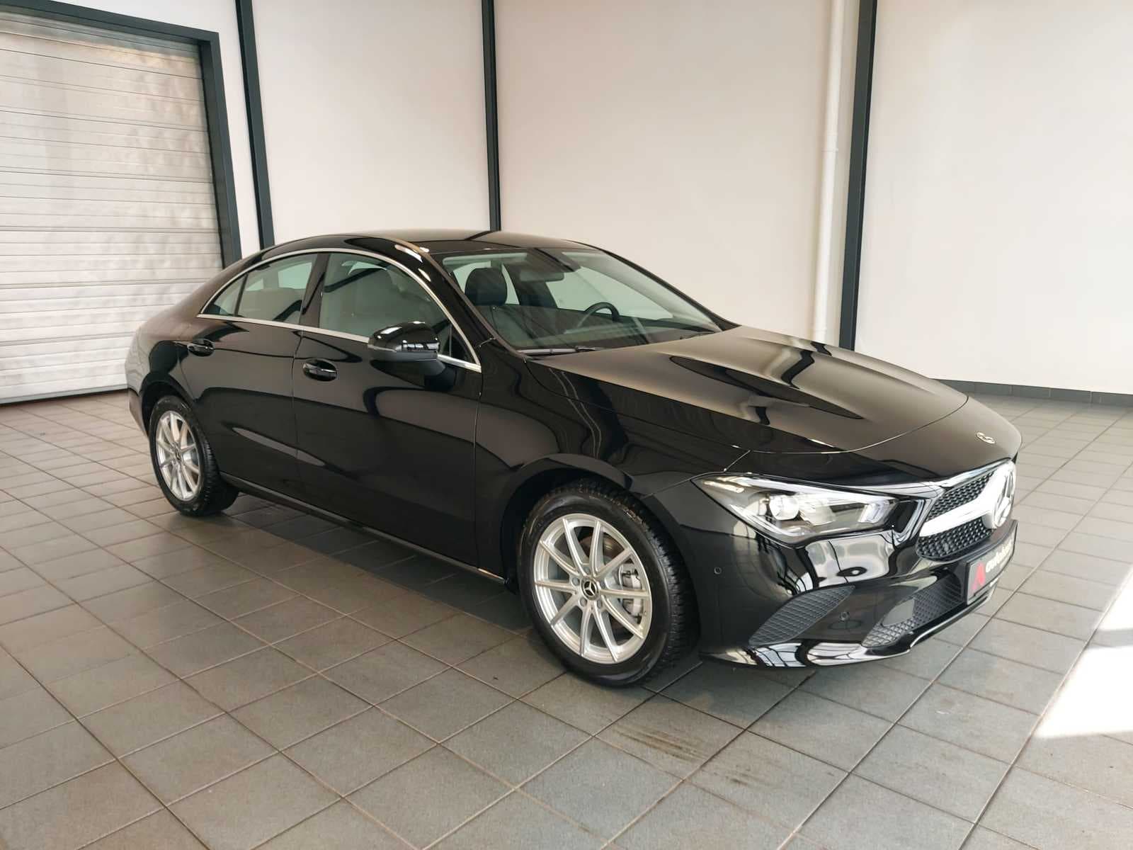 Mercedes-Benz CLA-Klasse Limousine MERCEDES CLA CLA 180 Coupé #1