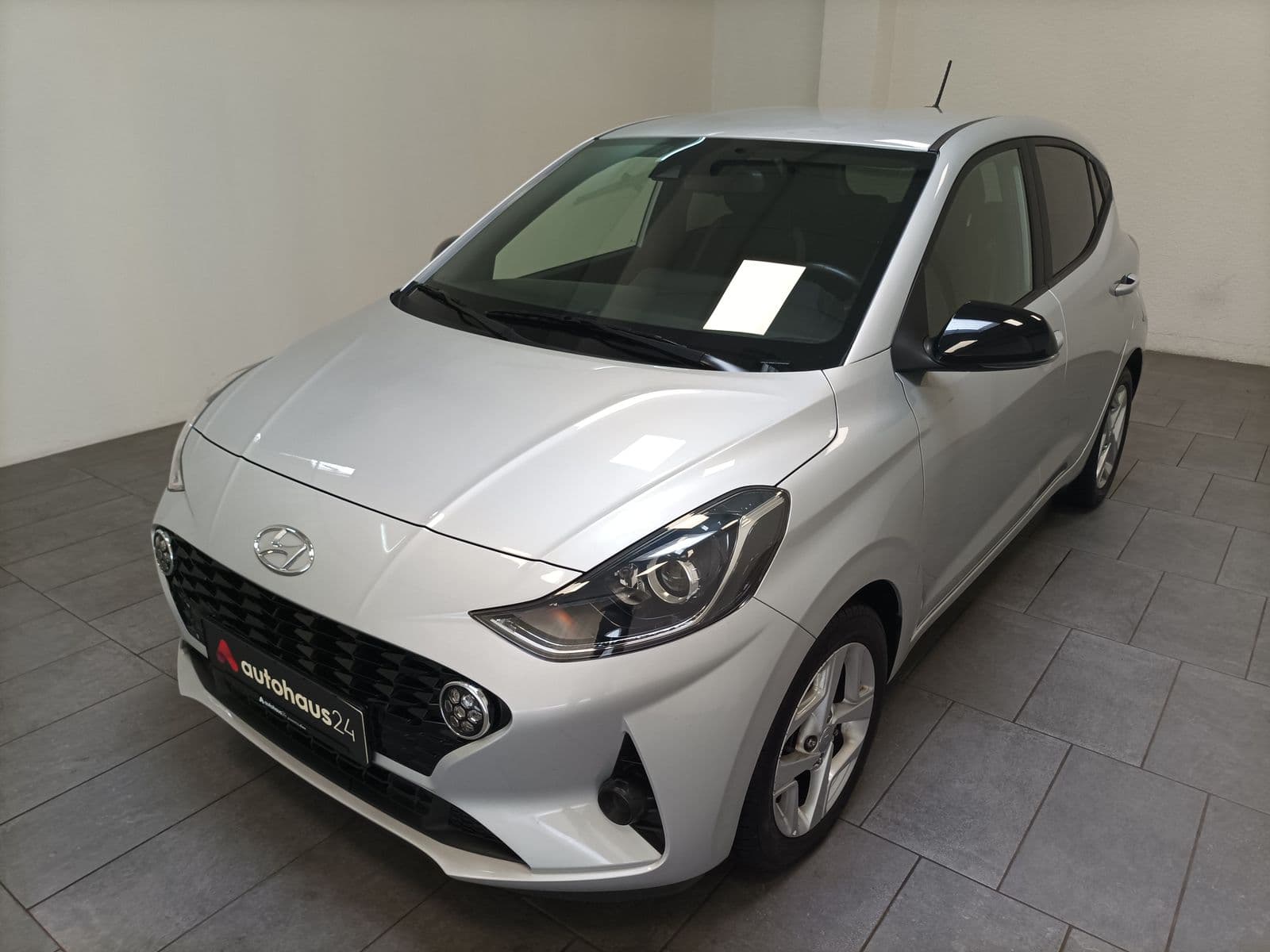 Hyundai i10 Limousine i10 1.0 Connect & Go (EURO 6d) #3