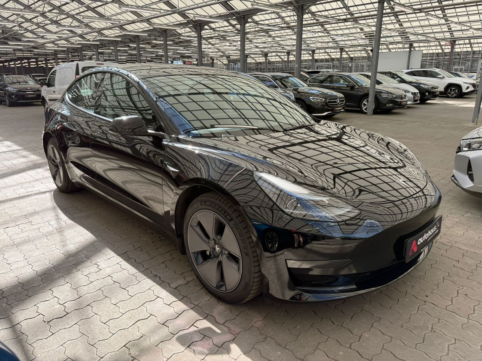 TESLA Model 3 Limousine TESLA Model 3 Allradantrieb mit Dualmotor Long Range Limousine #1