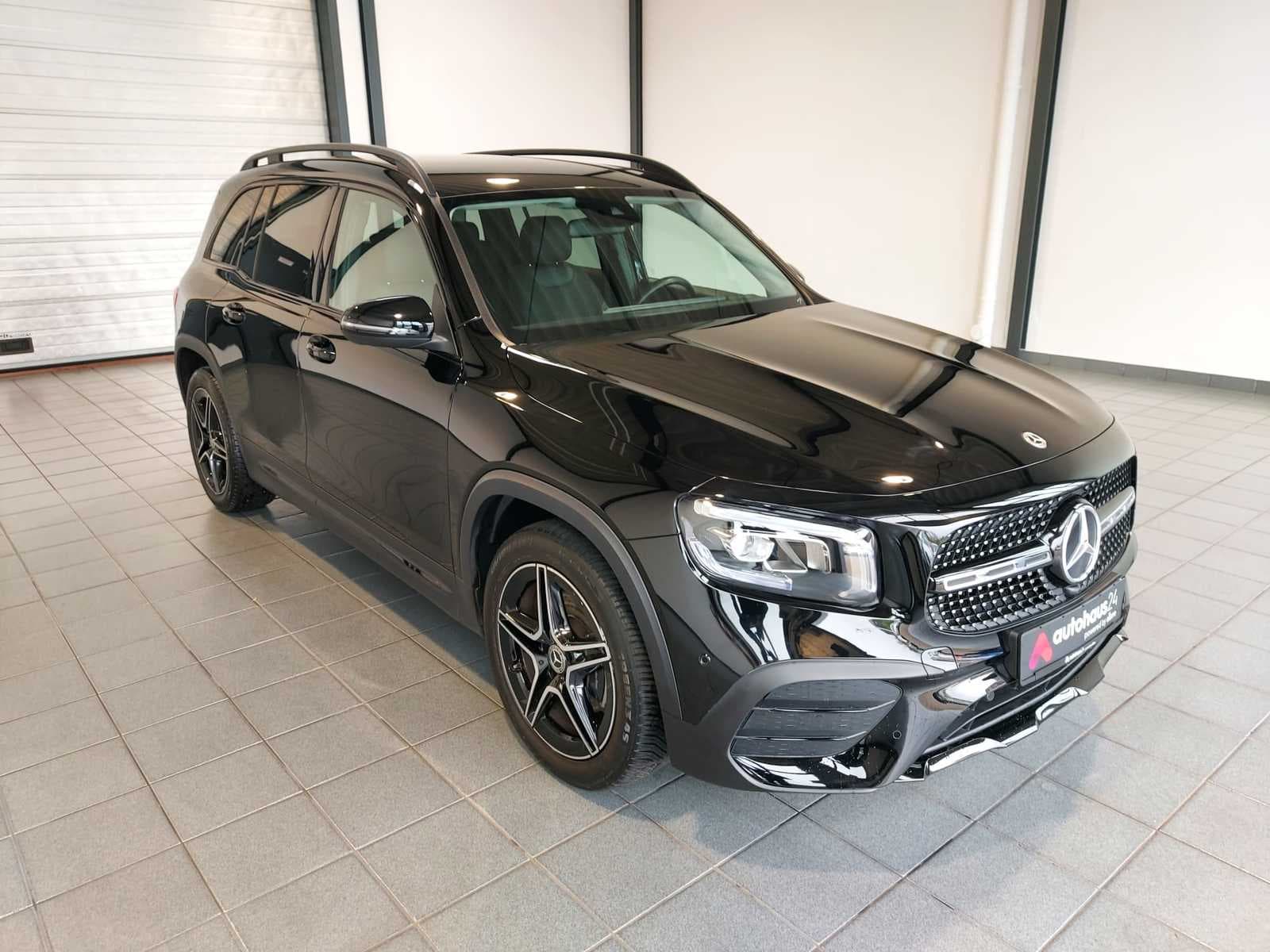 Mercedes-Benz GLB-Klasse SUV / Crossover / Geländewagen MERCEDES GLB GLB 180 DCT Sports Utility Vehicle