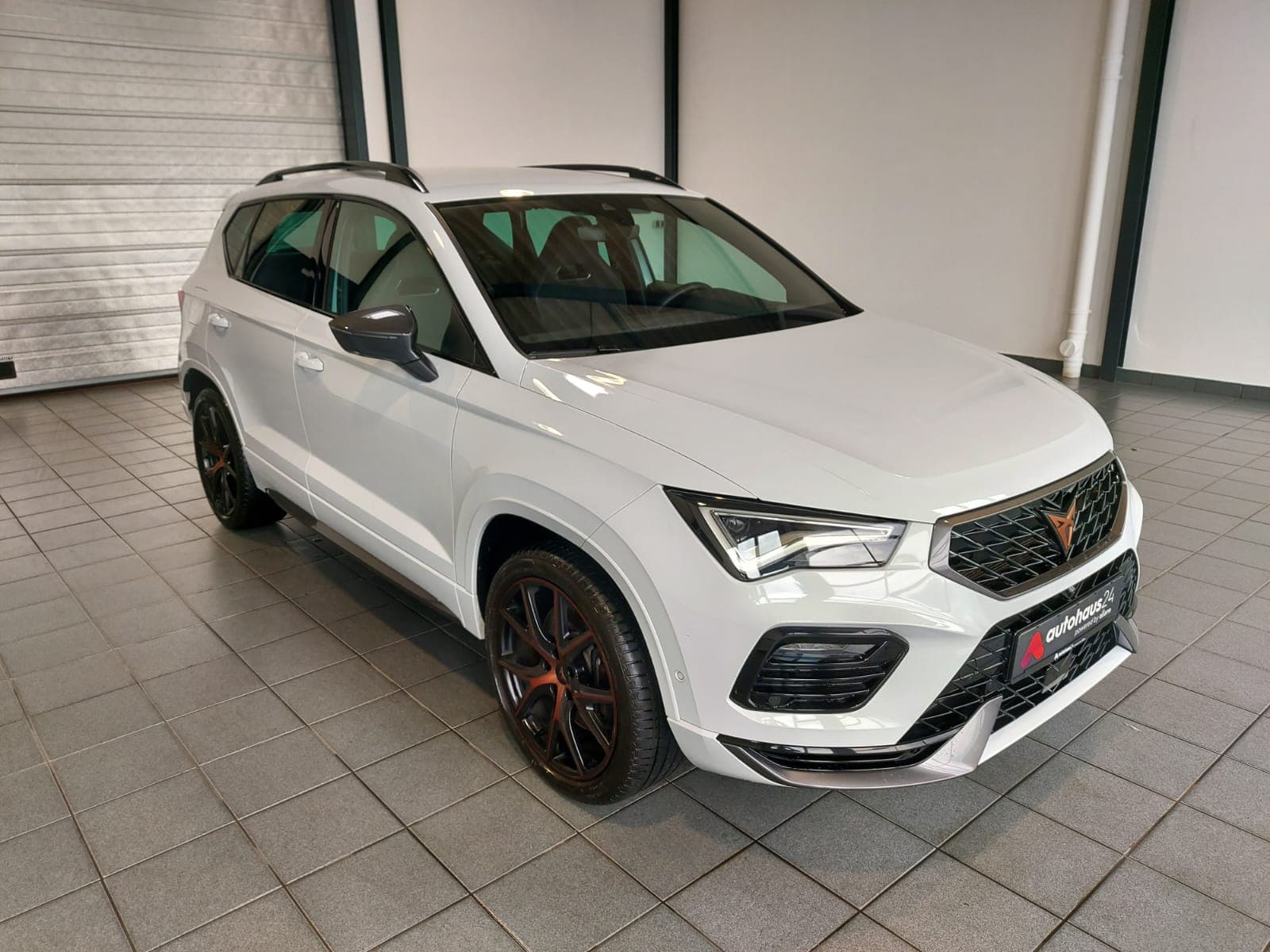 CUPRA Ateca SUV / Crossover / Geländewagen CUPRA Ateca 2.0 TSI 221kW 4Drive DSG Sports Utility Vehicle #1