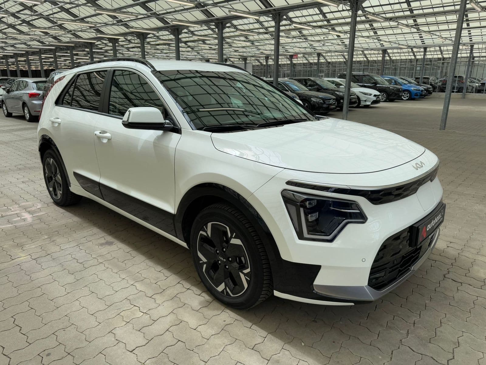 Kia Niro SUV / Crossover / Geländewagen KIA Niro EV Vision Schräghecklimousine #1