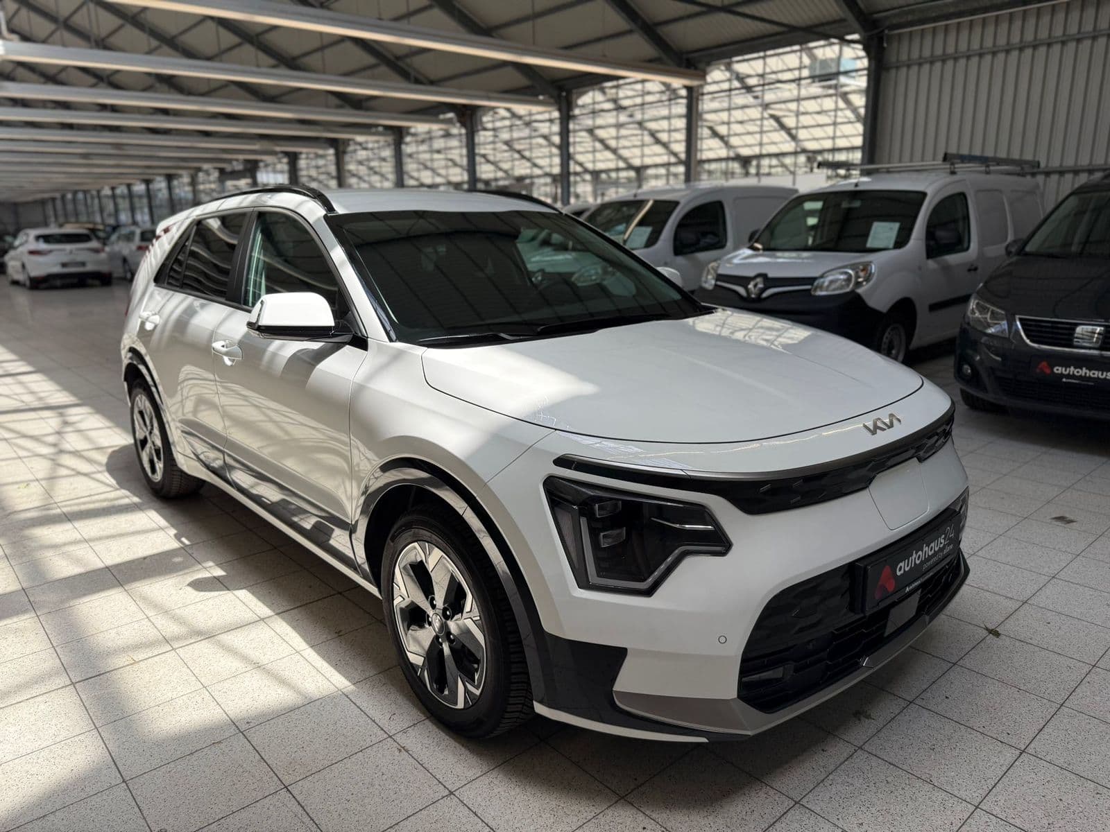 Kia Niro SUV / Crossover / Geländewagen KIA Niro EV Vision Schräghecklimousine #1