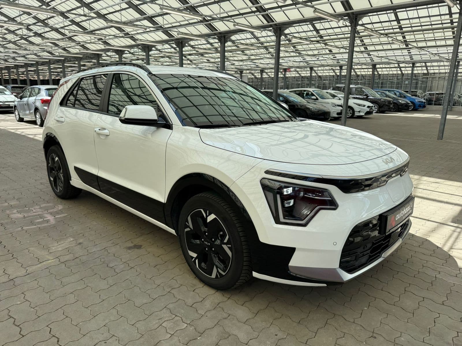 Kia Niro SUV / Crossover / Geländewagen KIA Niro EV Vision Schräghecklimousine #1
