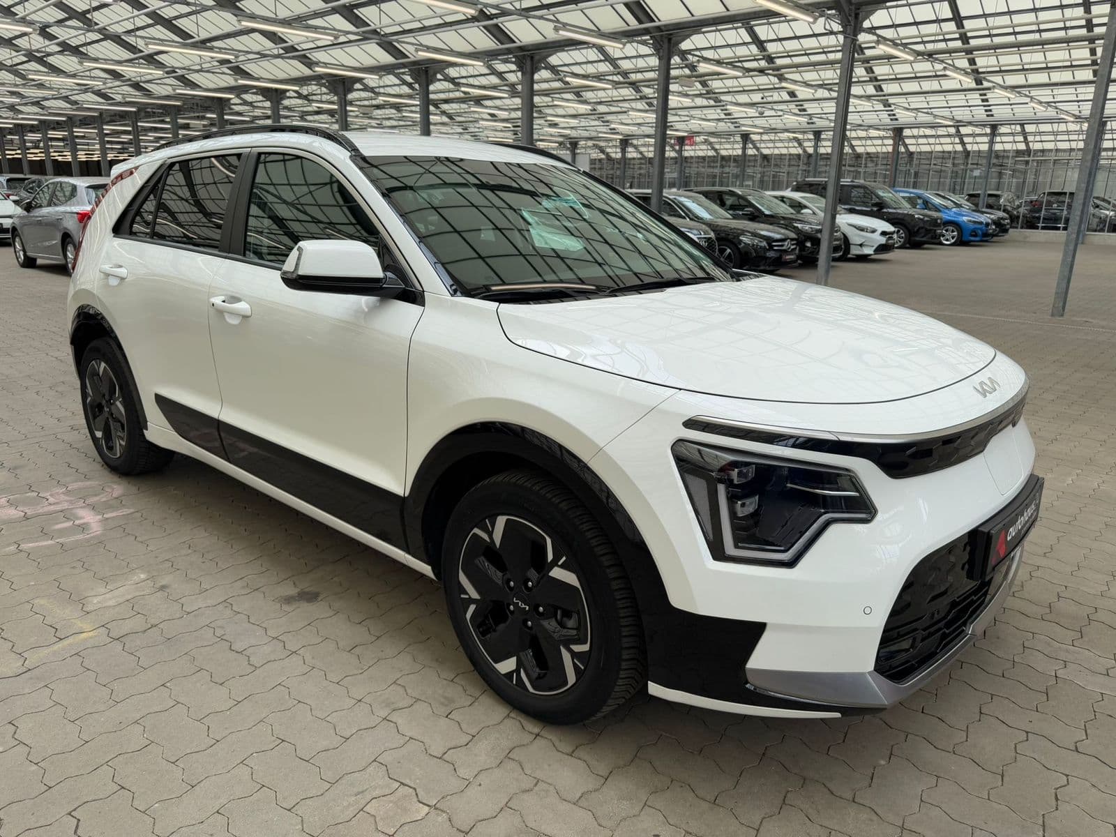 Kia Niro SUV / Crossover / Geländewagen KIA Niro EV Vision Schräghecklimousine #1