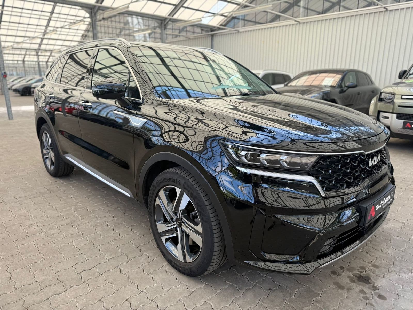 Kia Sorento SUV / Crossover / Geländewagen KIA Sorento 2.2 CRDi AWD Spirit Drive DCT8 Sports Utility Vehicle #1