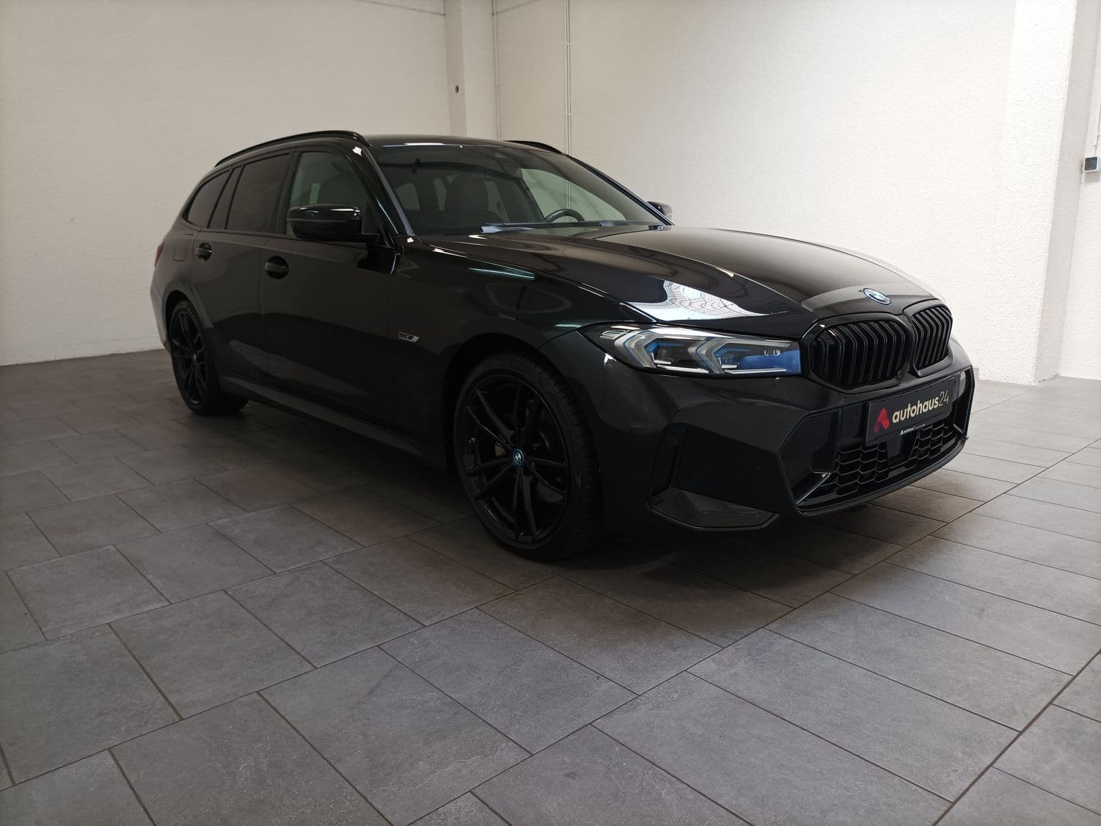 BMW 3er-Reihe Kombi BMW 3er-Reihe 320e Touring Auto Kombi #1