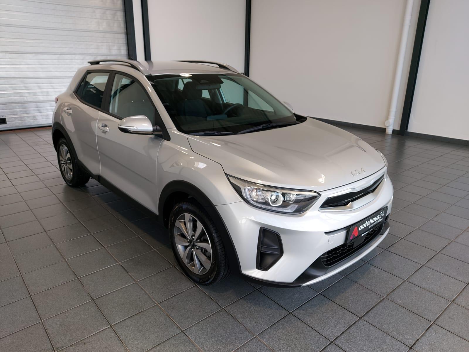 Kia Stonic SUV / Crossover / Geländewagen KIA Stonic 1.0 T-GDI 100 Vision DCT7 Sports Utility Vehicle