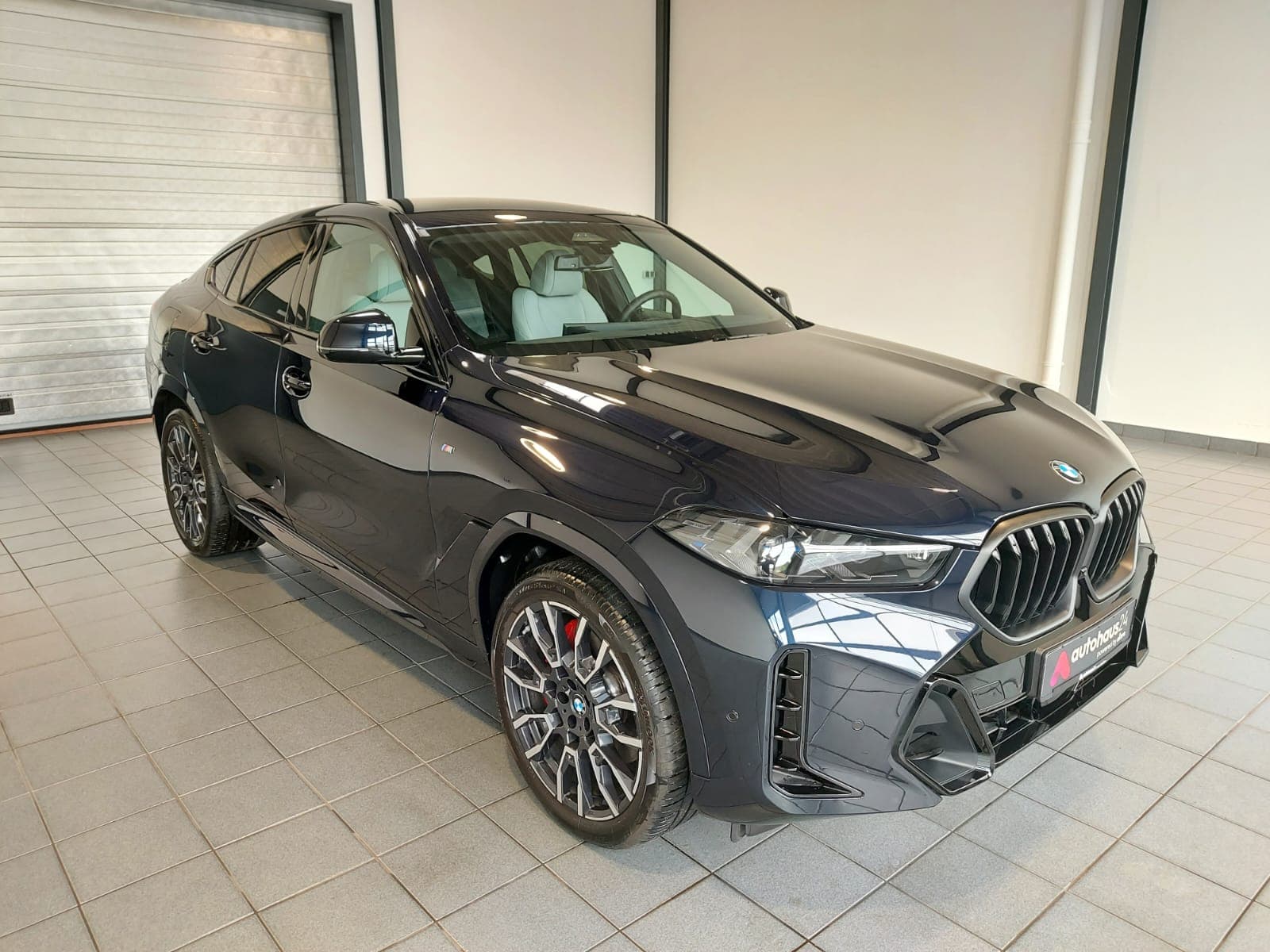 BMW X6 SUV / Crossover / Geländewagen BMW X6 xDrive30d M Sport Sports Utility Vehicle #1