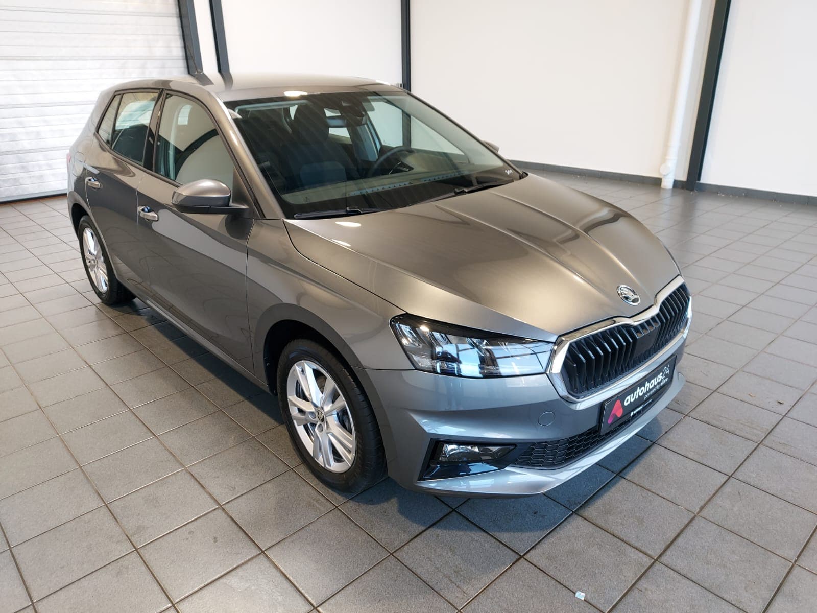 ŠKODA Fabia Schräghecklimousine SKODA Fabia 1.5l TSI 110kW DSG Selection Schräghecklimousine #1