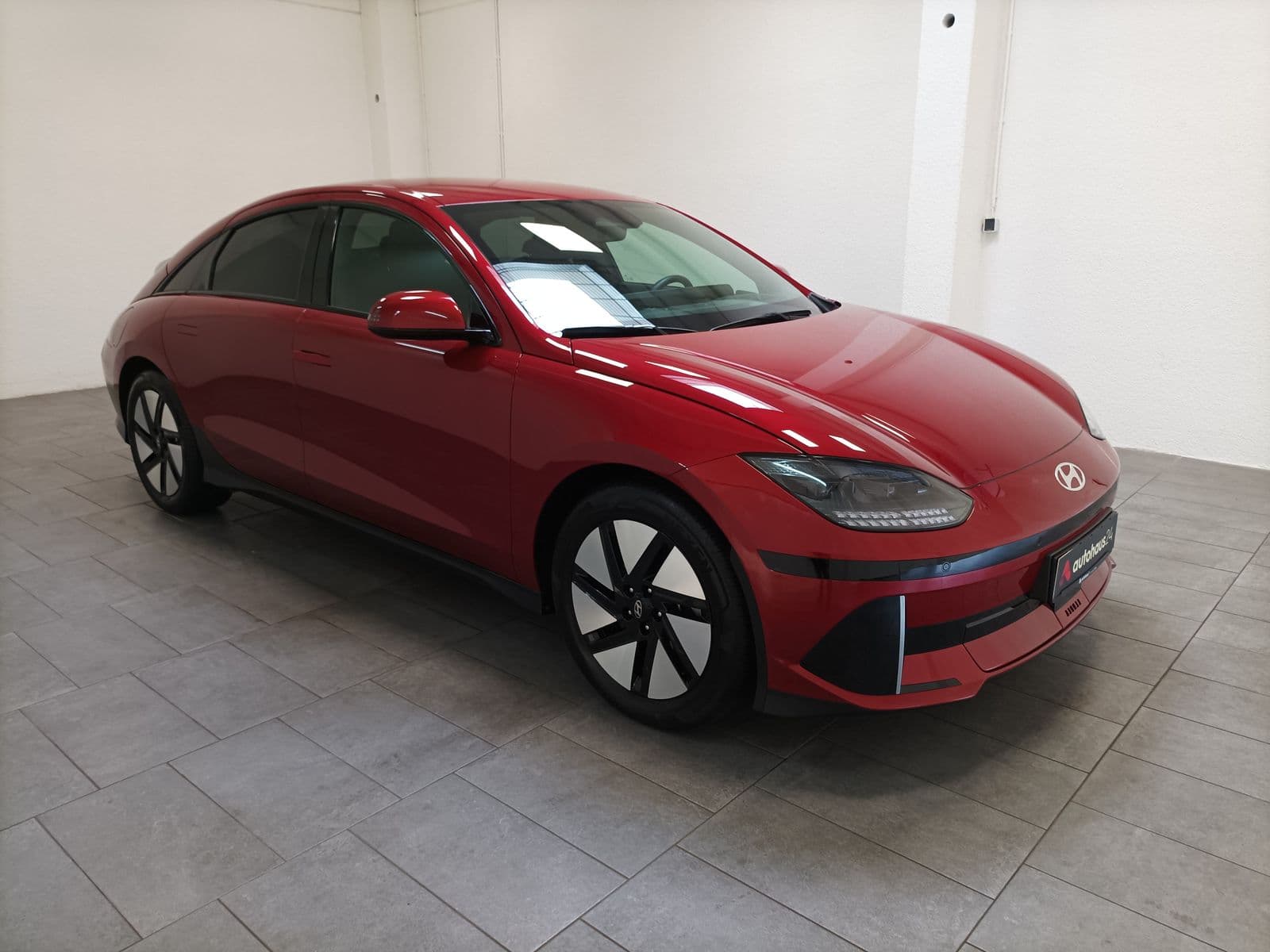 Hyundai IONIQ 6 Limousine HYUNDAI IONIQ 6 53kWh 111kW Limousine #1